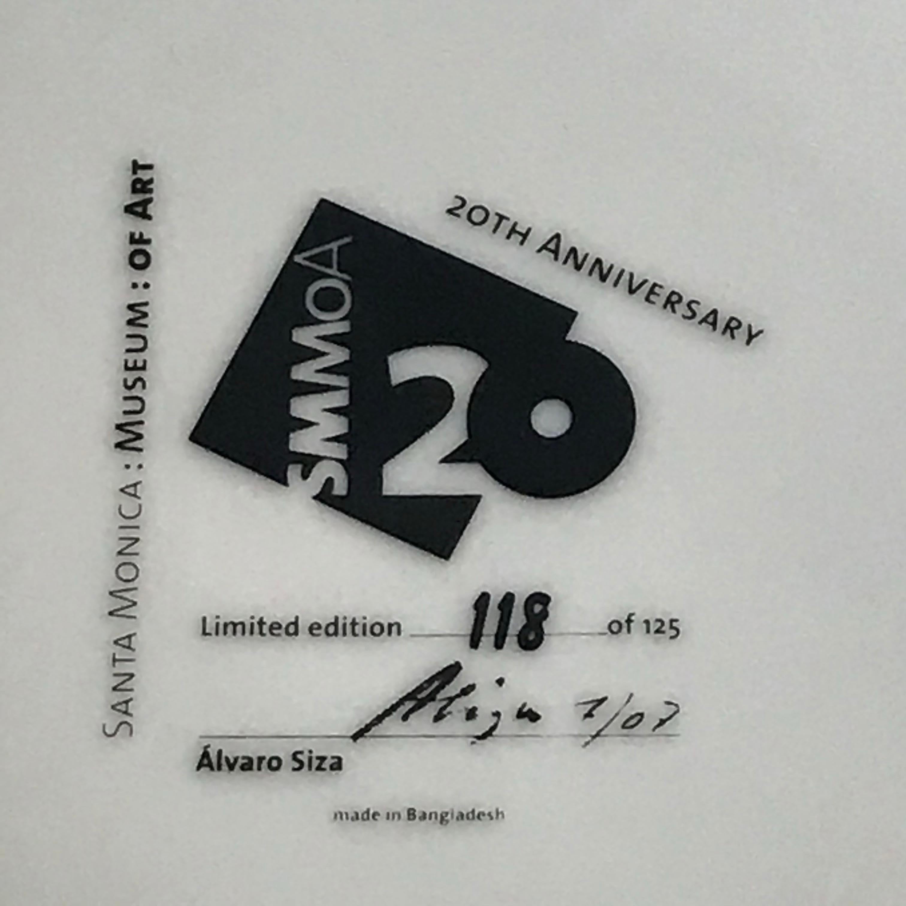 Santa Monica Museum of Art 20th Anniversary Alvaro Siza Plate In Excellent Condition In Brooklyn, NY