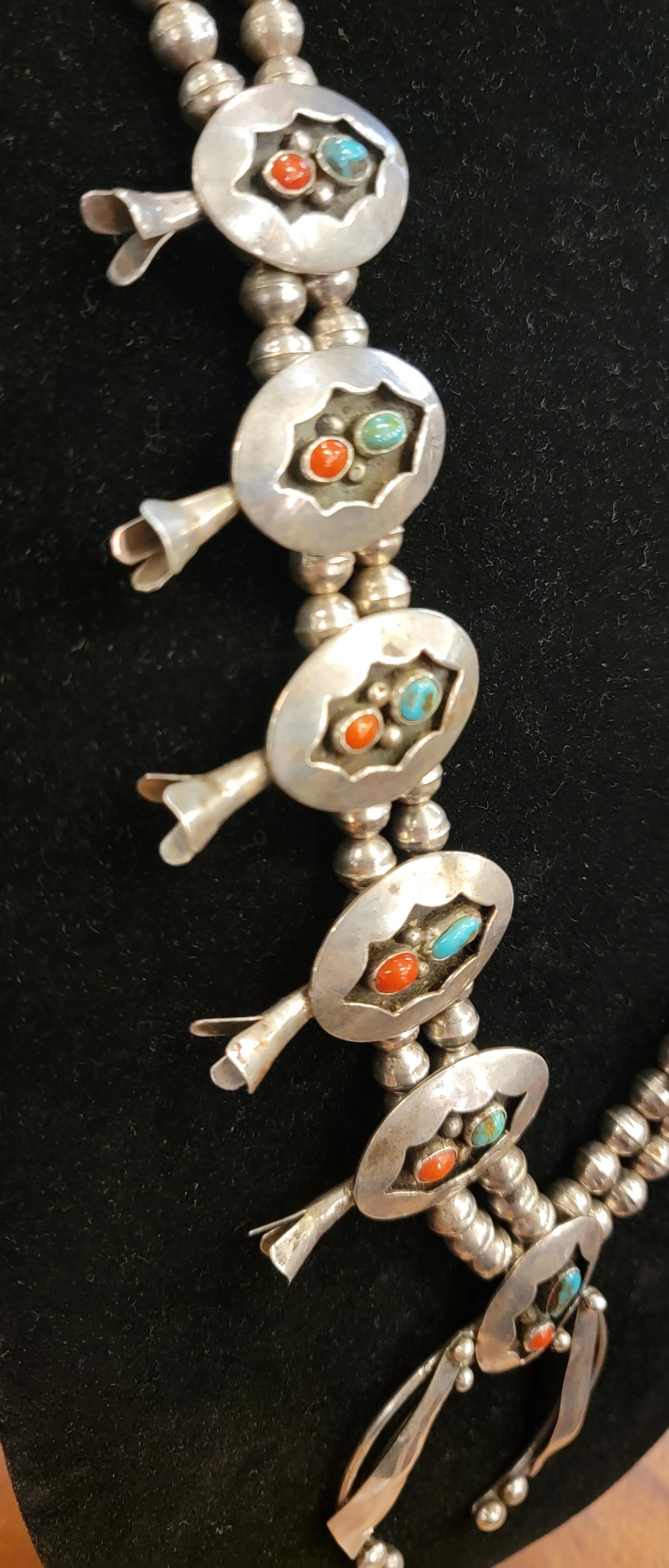 Women's or Men's SantaFe School Navajo Sterling 1990s Spondelous Necklace For Sale