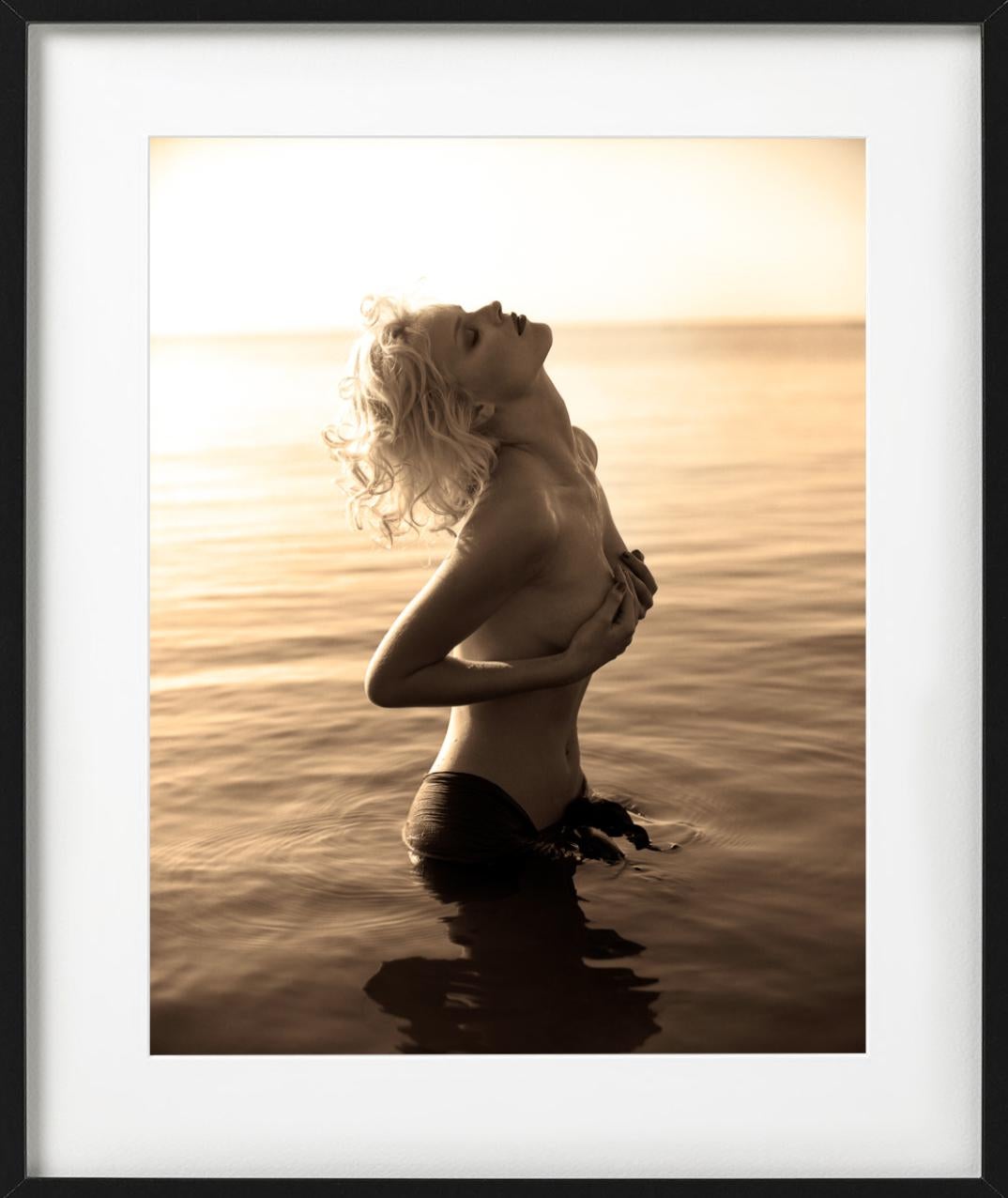 Eva Herzigova, Delano Hotel - nude model in water, fine art photography, 1996 - Black Color Photograph by Sante D´ Orazio