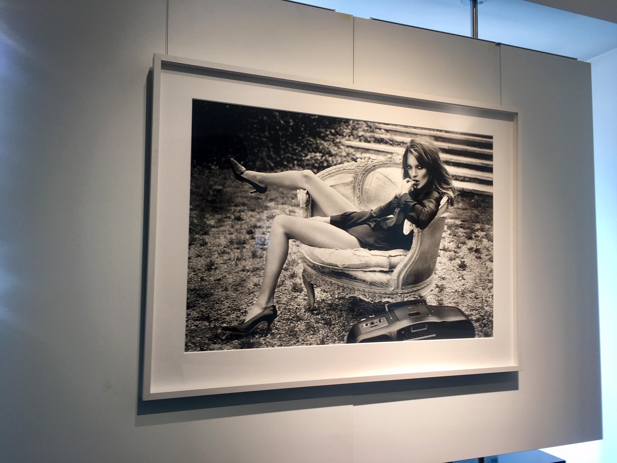 Kate Moss III - portrait of the famous supermodel and fashion icon - Photograph by Sante D´ Orazio