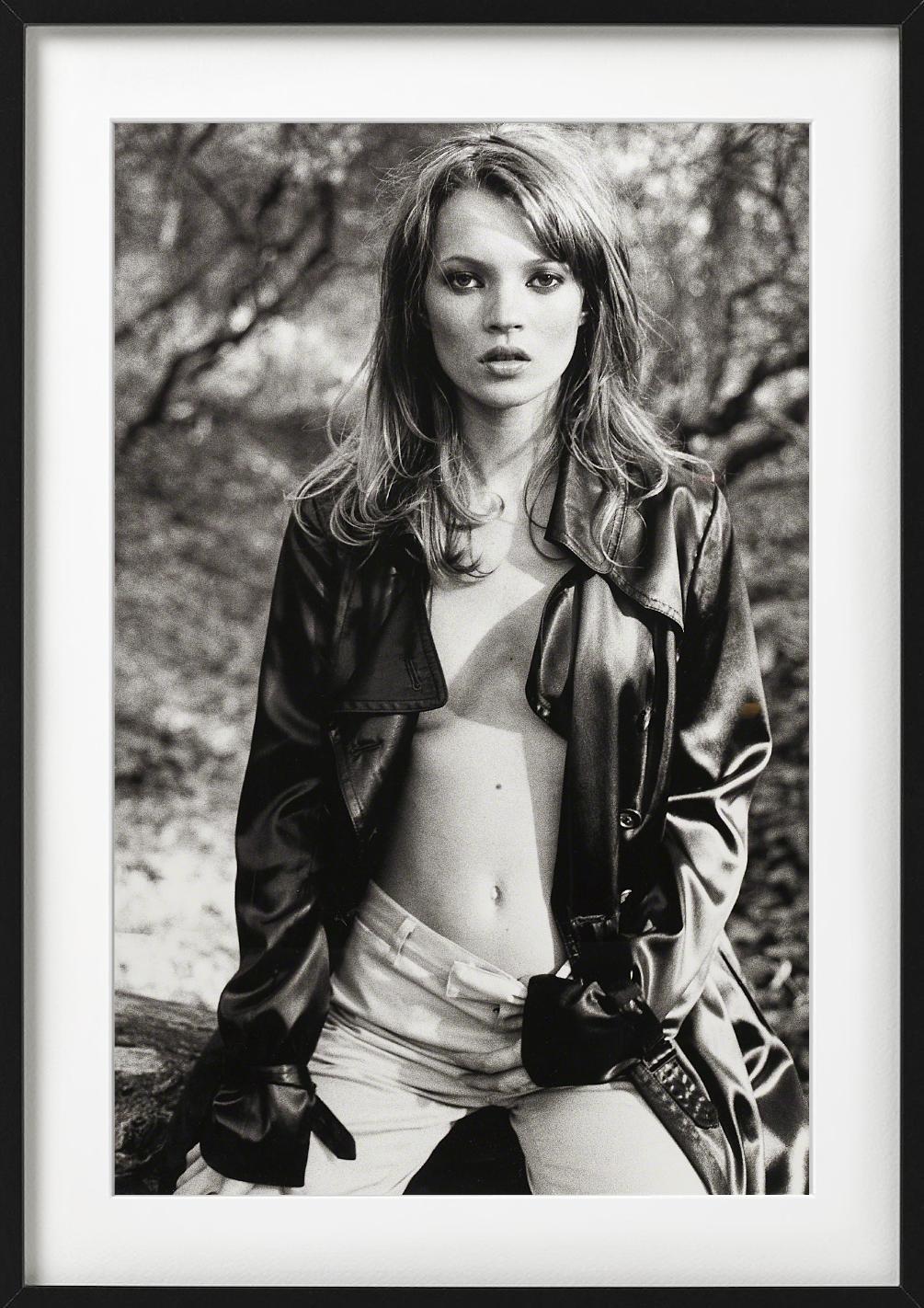 Kate Moss Leather Jacket, Glen Cove, for Vogue Italy, Fine Art Photography 1995 For Sale 3