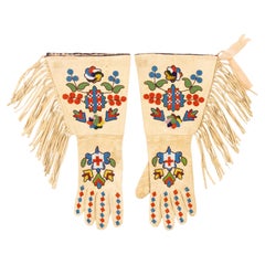 Santee Sioux Gauntlets