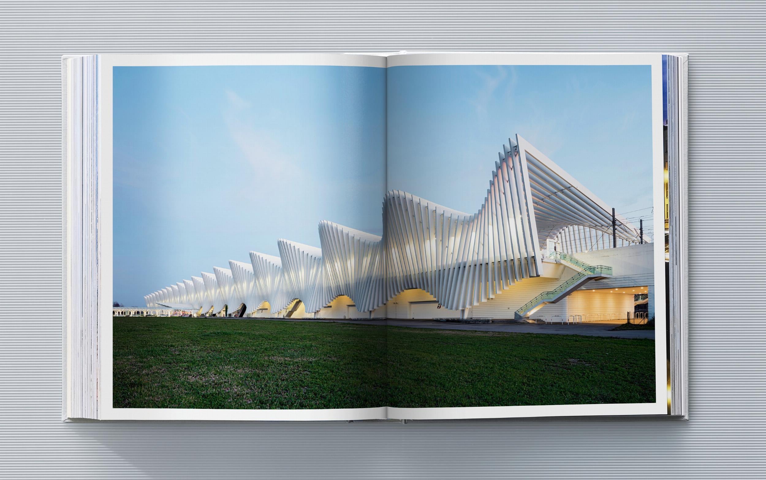Calatrava Complete Works. Limited ed book with signed lithographs & bespoke case For Sale 4