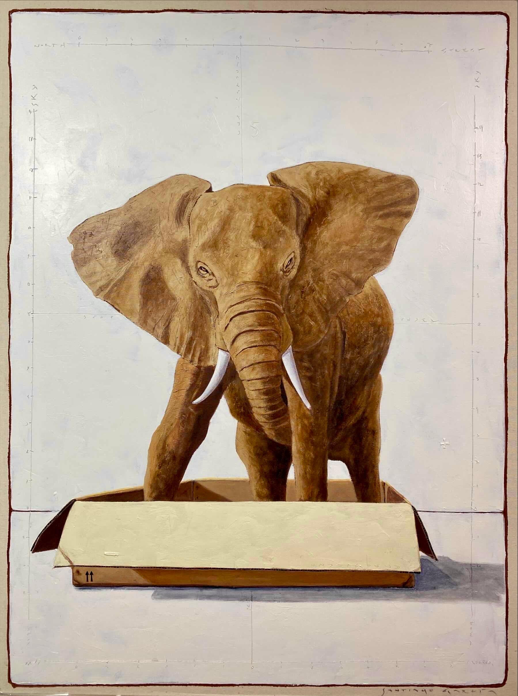 Santiago Garcia Animal Painting – „Andante #917“ Gemälde eines kleinen Elefanten, der in einer Kartonschachtel steht