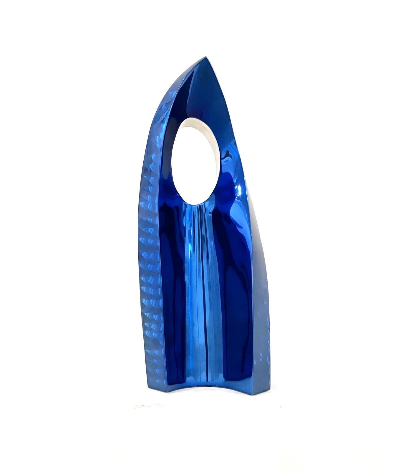 Magia - Abstract Sculpture Azul de Santiago Medina