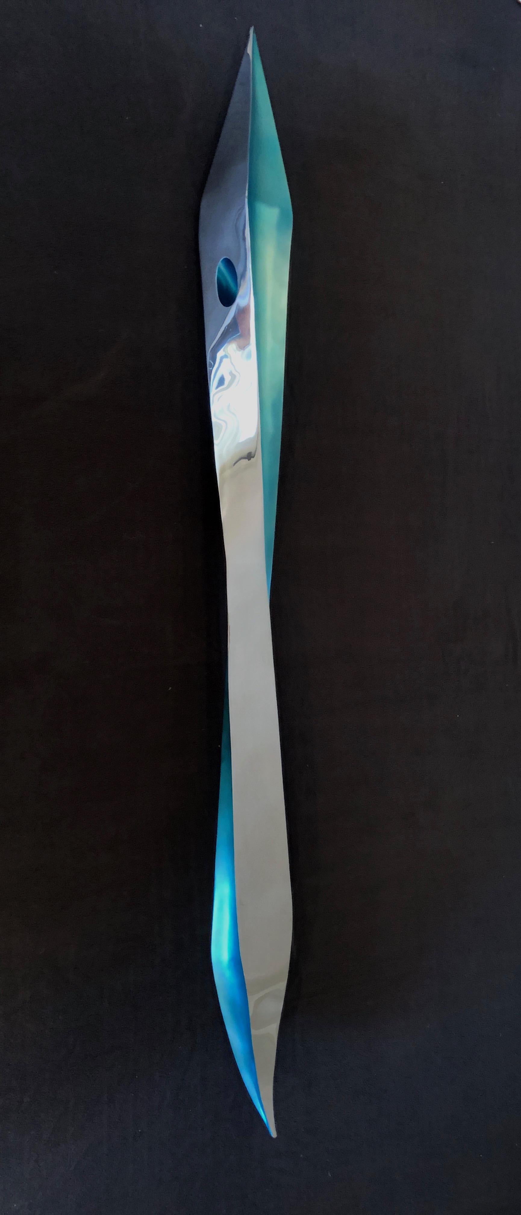 Santiago Medina - Blue Serenity, Sculpture 2020 For Sale 2