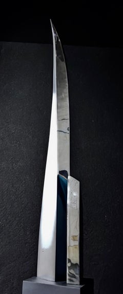 Santiago Medina - ECCENTRIC (INDOOR MONUMENTAL), Sculpture 2021