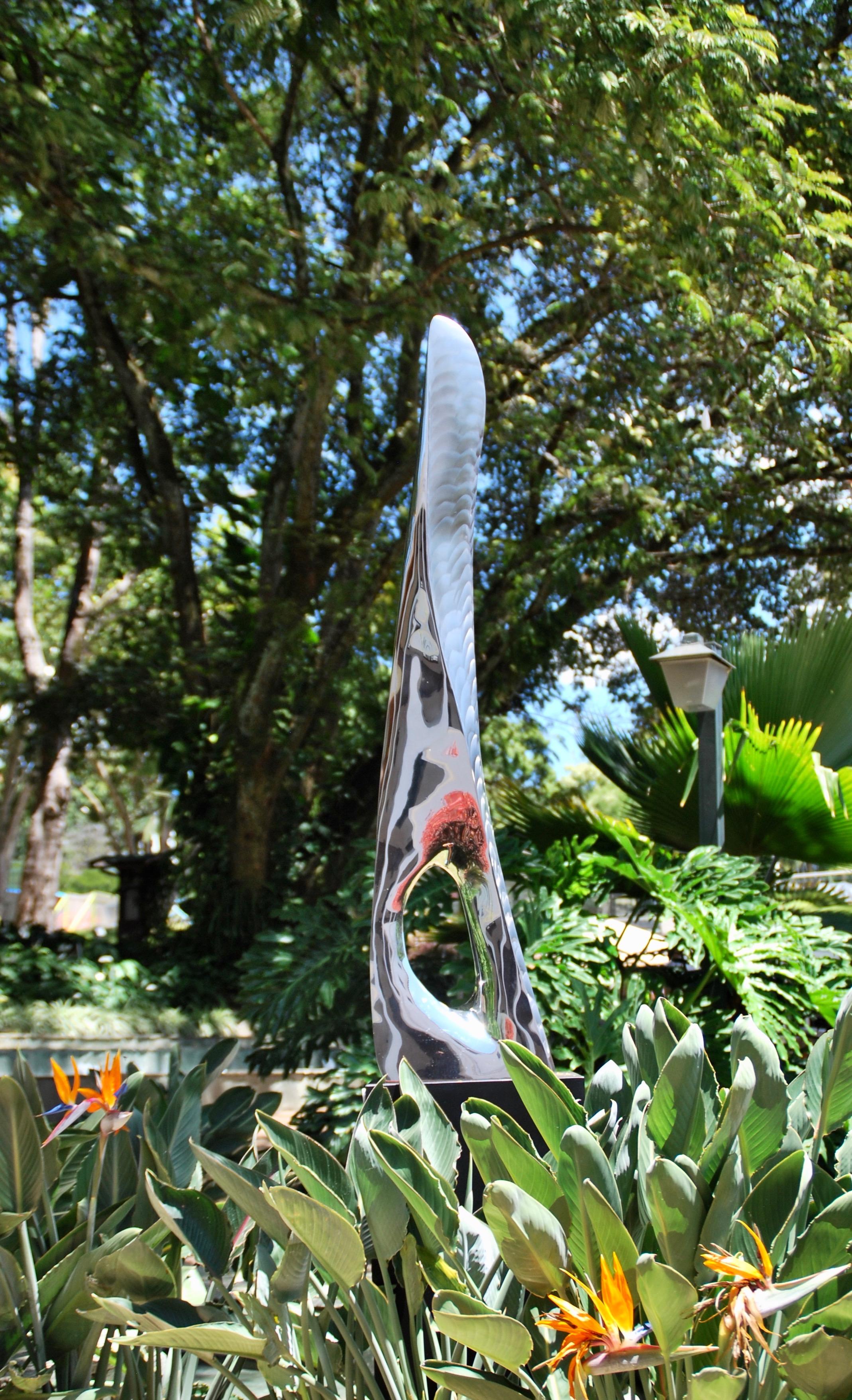 Santiago Medina – INSPIRATION OUTDOOR, Skulptur 2023 im Angebot 1