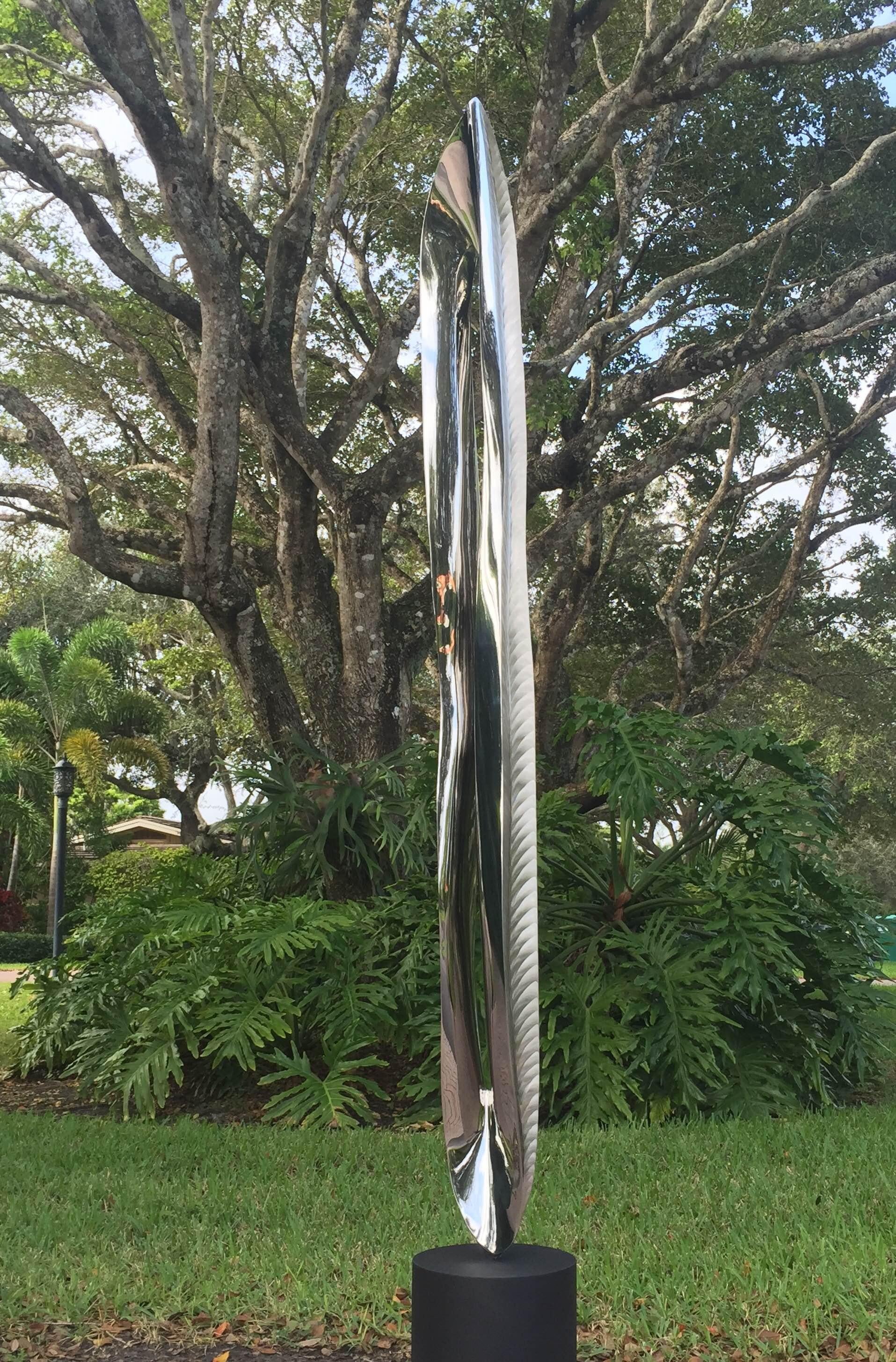 Santiago Medina - MIRACLE (OUTDOOR MONUMENTAL), Sculpture 2022 For Sale 2