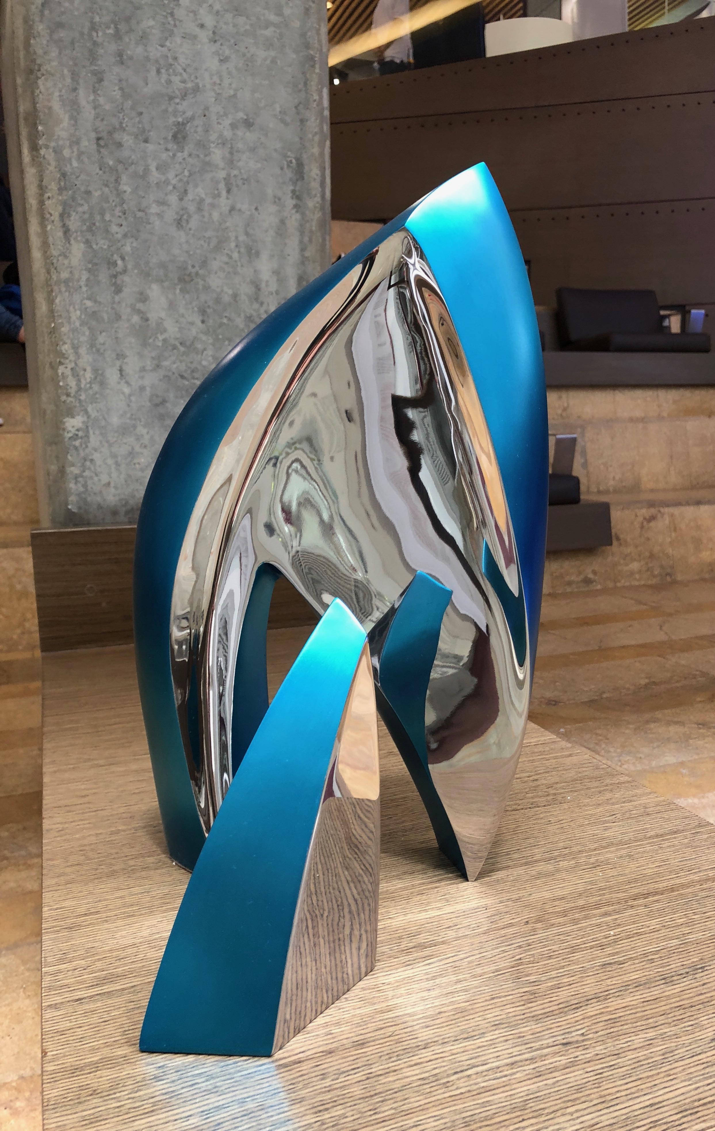 Santiago Medina - PERSEVERANCE, Sculpture 2021 For Sale 1