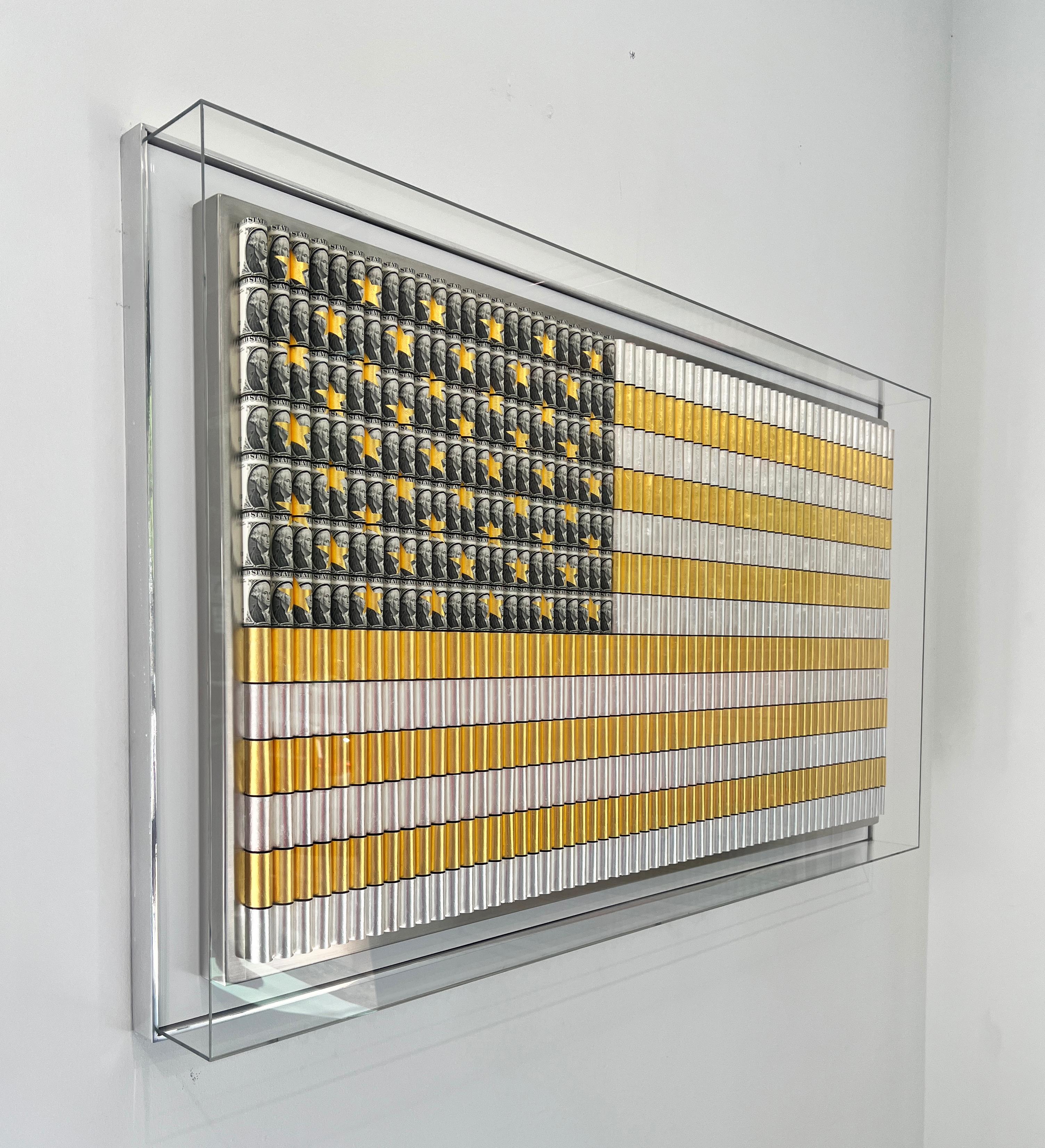 Bandiera degli Stati Uniti (oro) - Mixed Media Art Contemporaneo di Santiago Montoya
