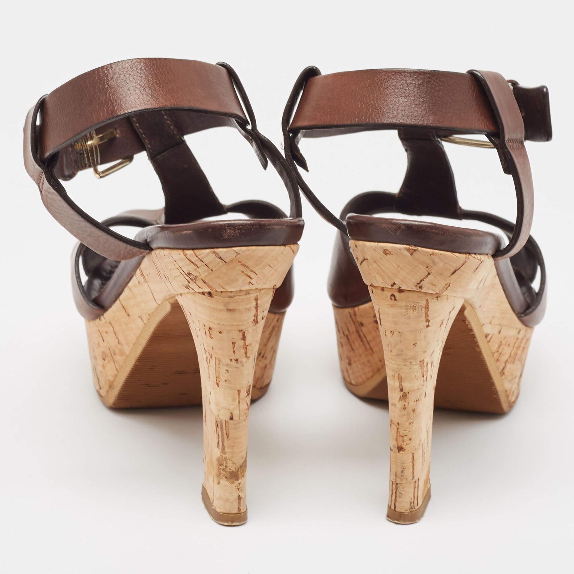 Donna Santoni Sandali con cinturino alla caviglia in pelle marrone taglia 37 in vendita