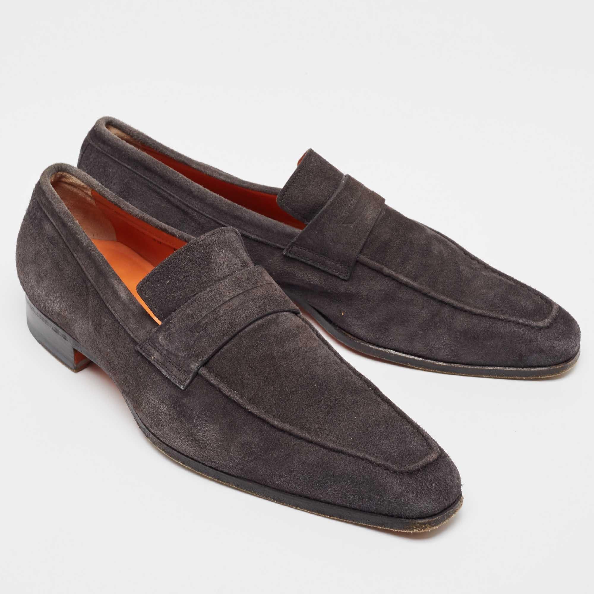 Santoni, mocassini in pelle scamosciata grigia, misura 43,5 In condizioni buone in vendita a Dubai, Al Qouz 2