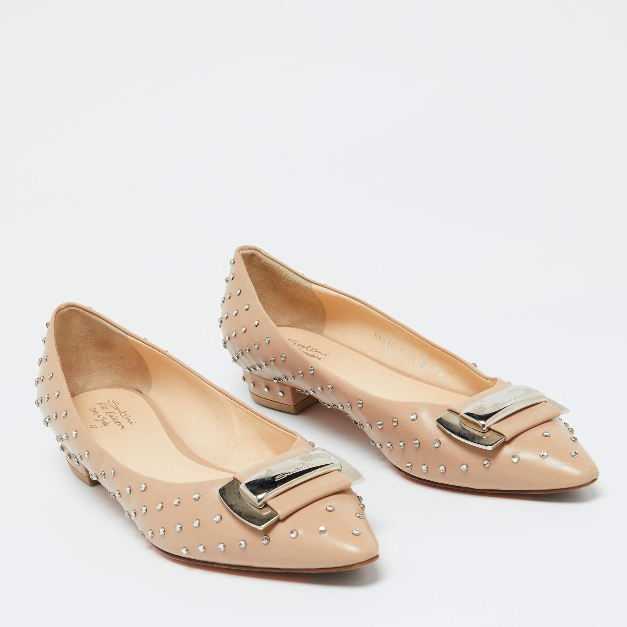 Santoni in pelle impreziosita da cristalli con fibbia sulla punta delle ballerine misura 38,5 In condizioni buone in vendita a Dubai, Al Qouz 2
