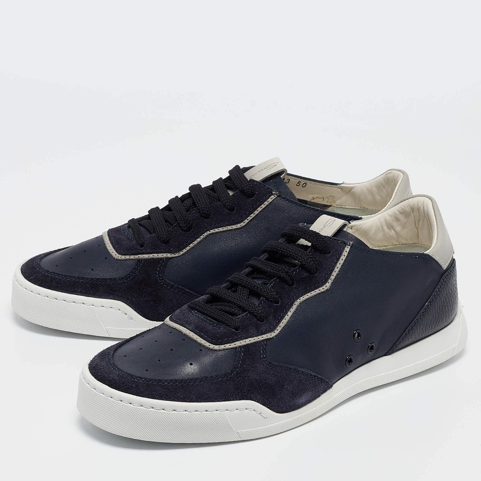 Con una silueta clásica, estas zapatillas de diseño son una combinación perfecta de lujo, comodidad y estilo. Estas zapatillas están diseñadas con detalles de la firma y cómodas plantillas.