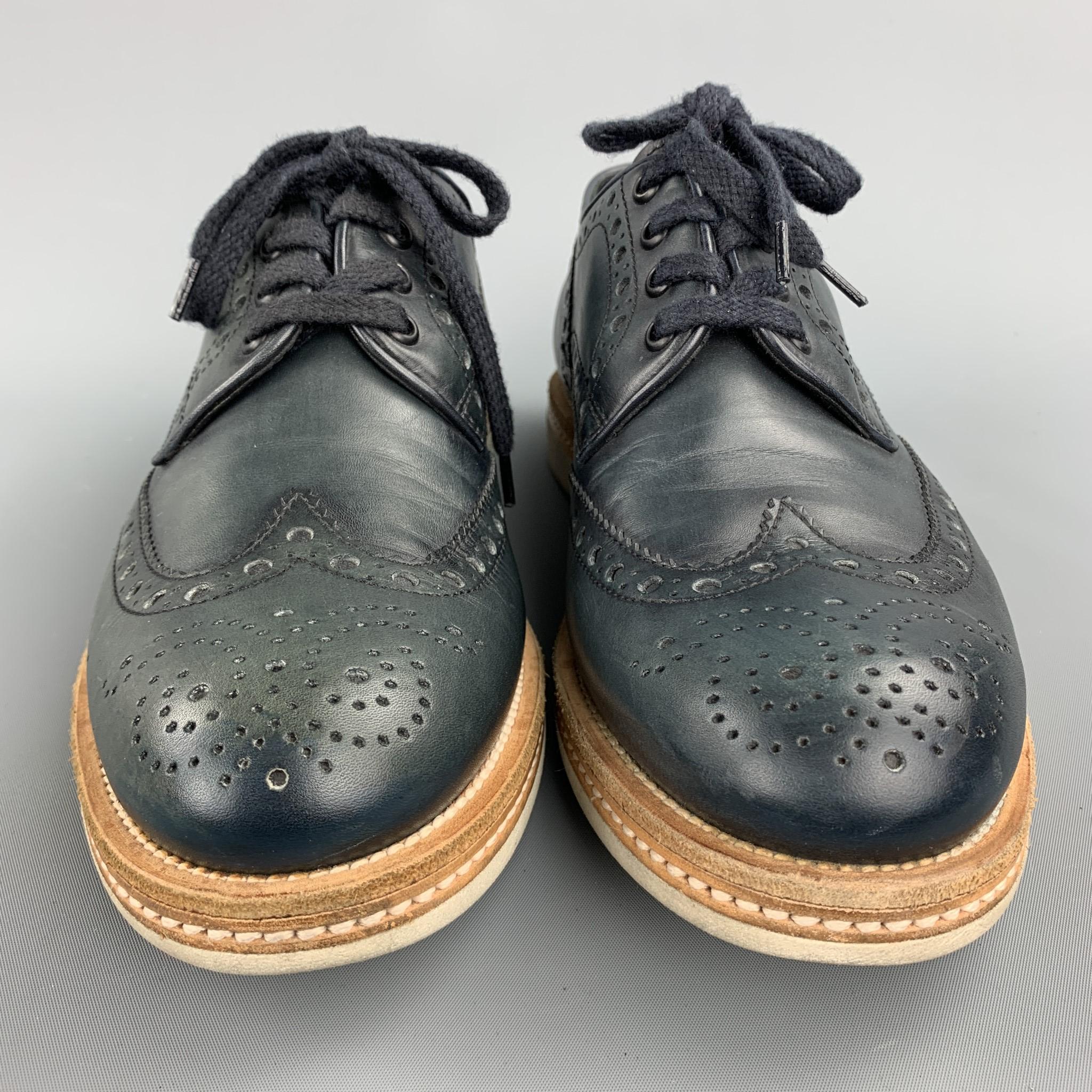 Black SANTONI Size 8 Navy Perforated Leather Wingtip Lace Up Shoes