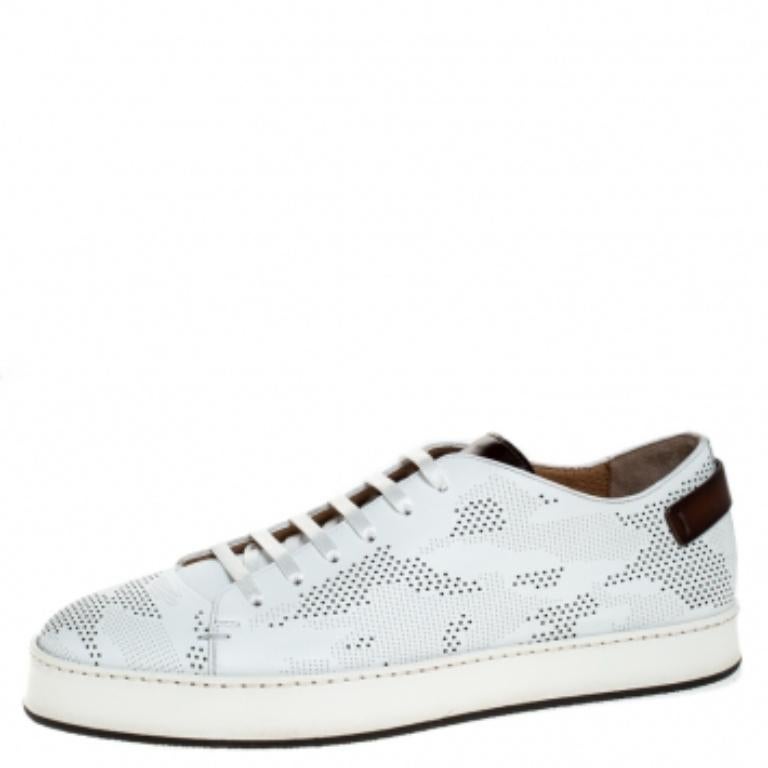 Uomo Santoni White Perforated Leather Low Top Sneakers Size 40.5 in vendita