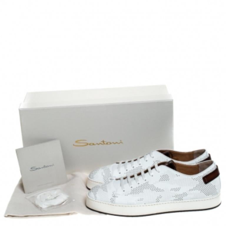 Santoni White Perforated Leather Low Top Sneakers Size 40.5 in vendita 4