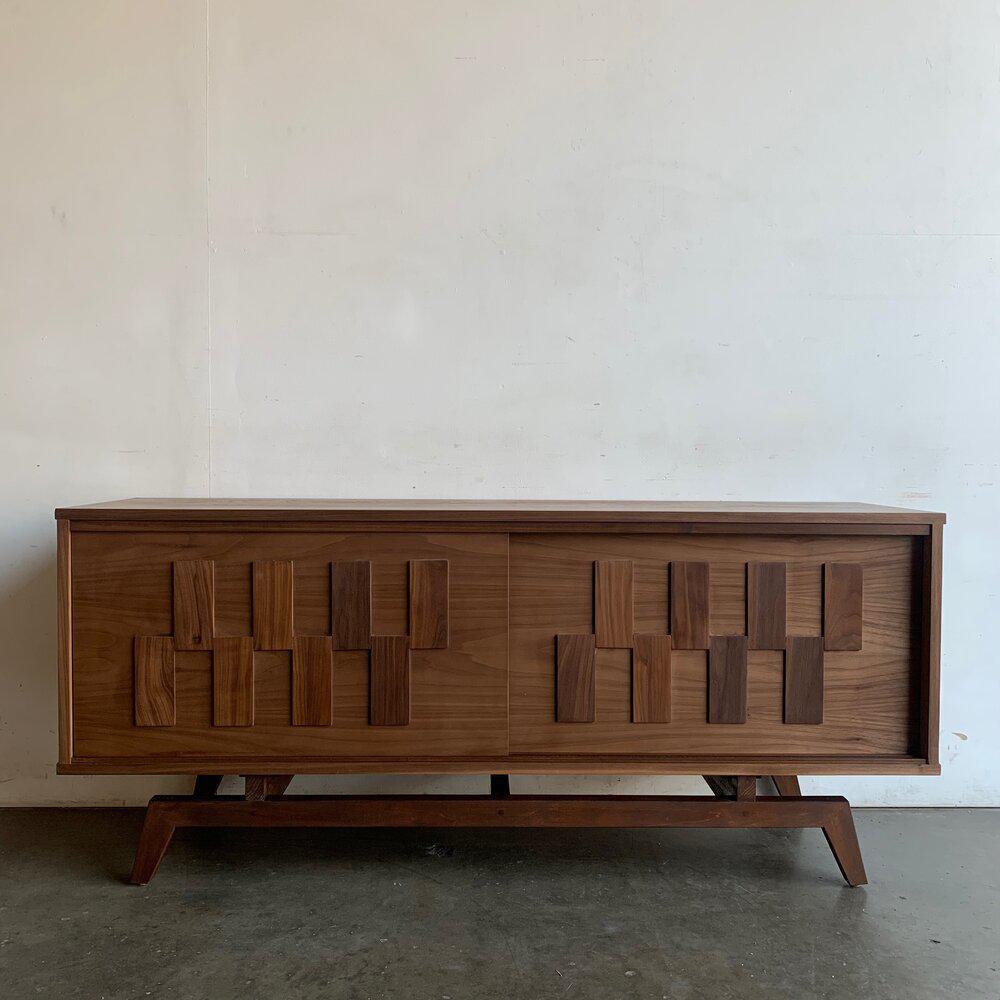 “Santos” Credenza with Sculpted Legs by Vintage On Point For Sale 2