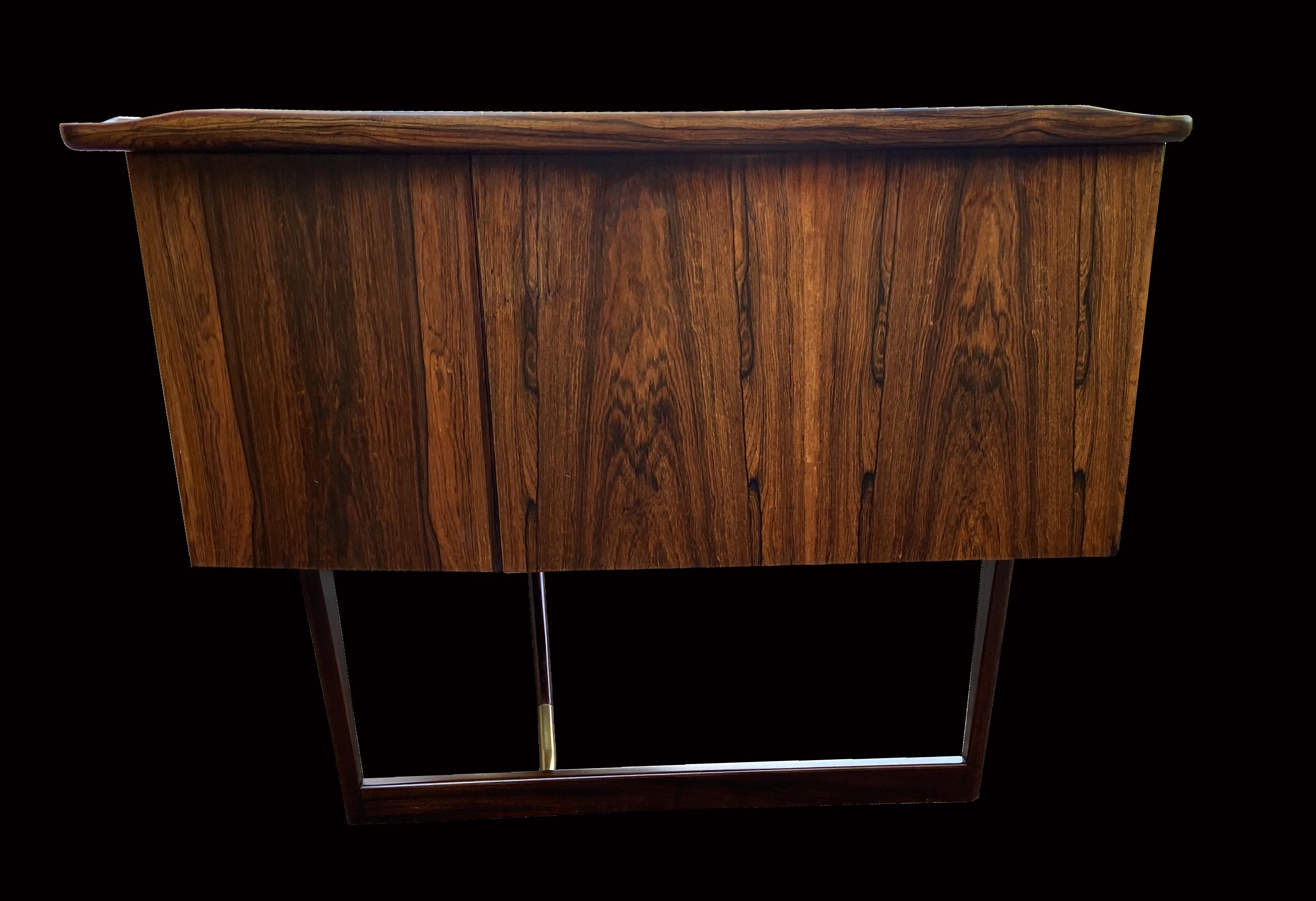 Scandinavian Modern Santos Rosewood Boomerang Desk by Peter Lovig Nielsen for Hedensted Mobelfabrik