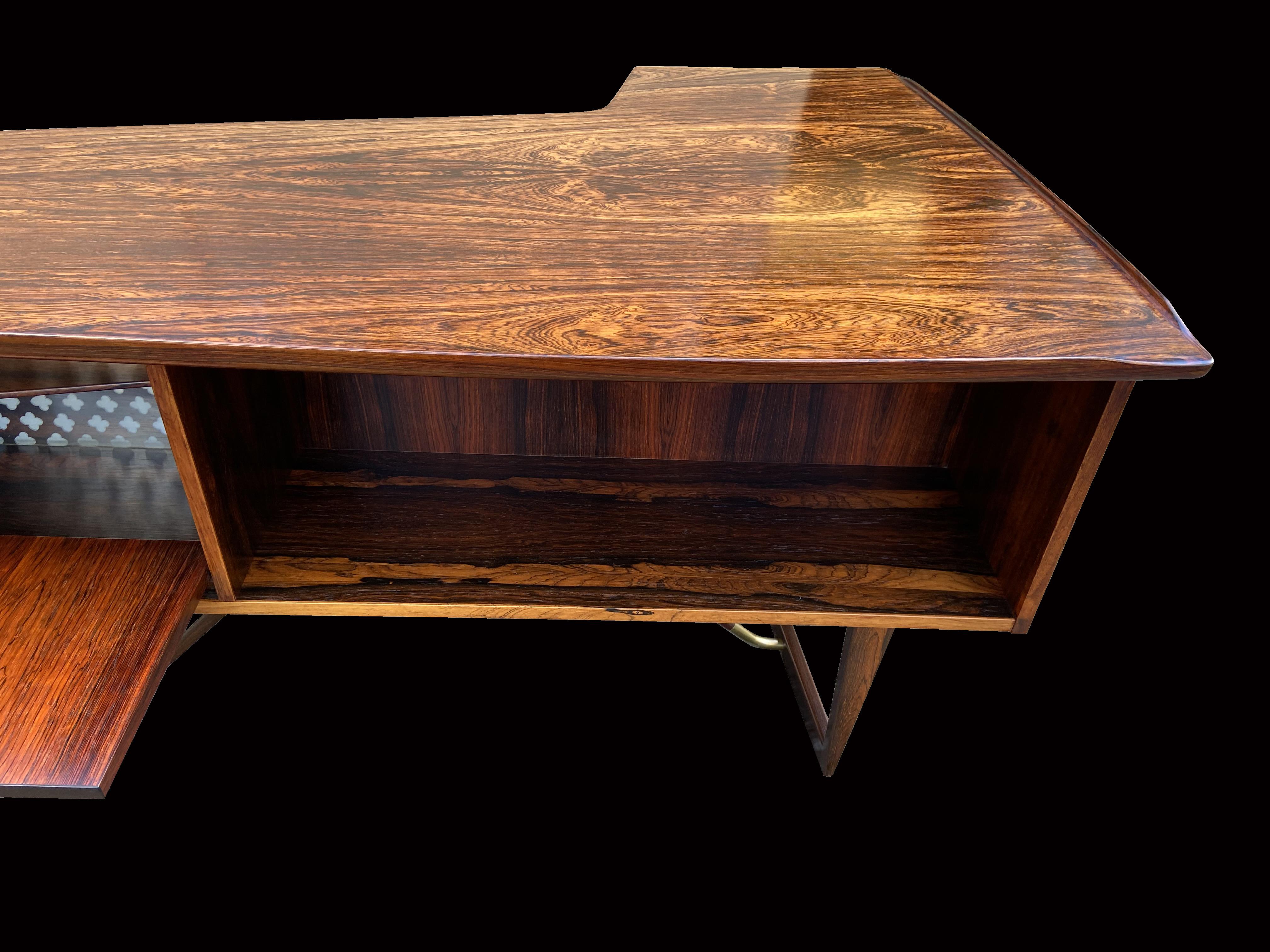 Santos Rosewood Boomerang Desk by Peter Lovig Nielsen for Hedensted Mobelfabrik 1