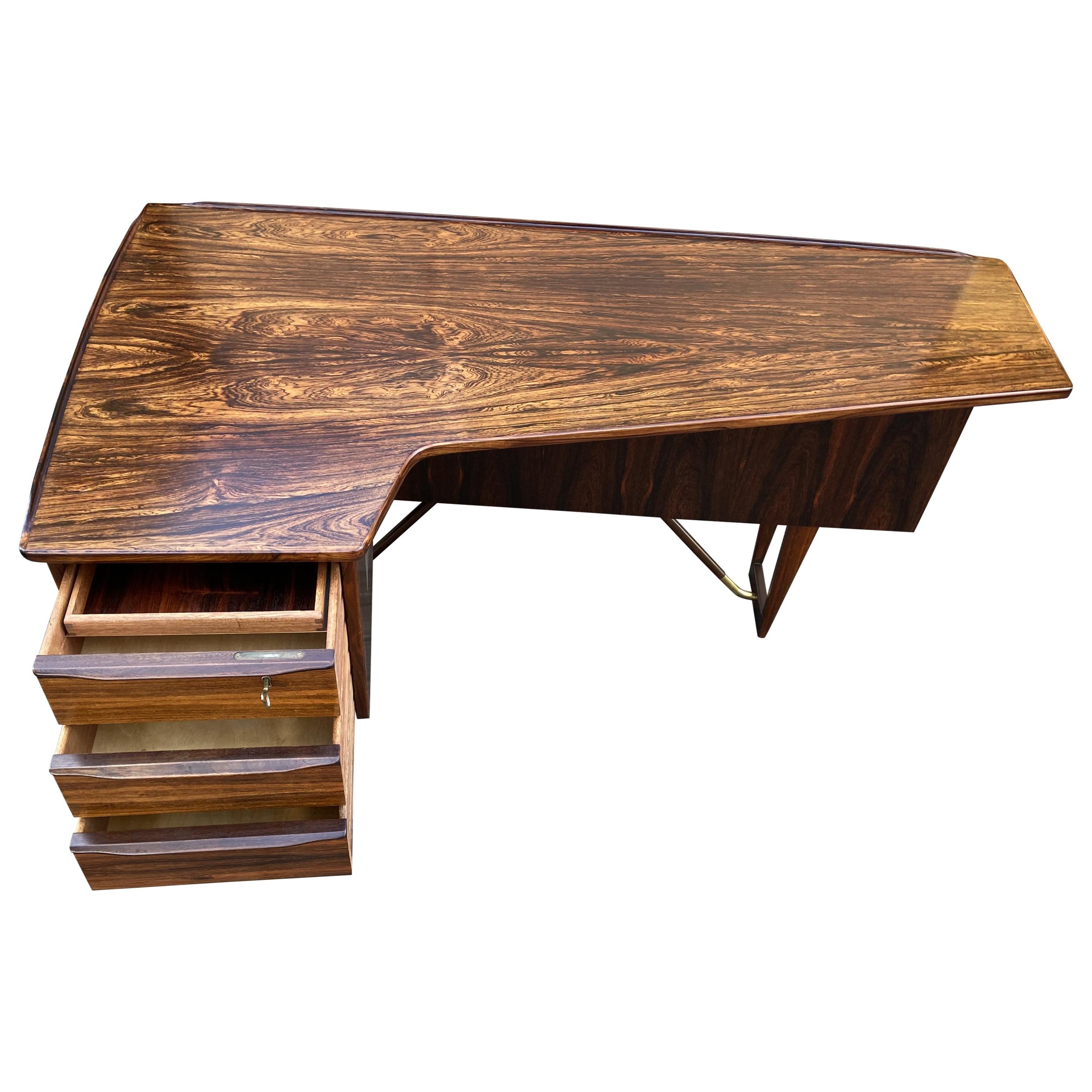 Santos Rosewood Boomerang Desk by Peter Lovig Nielsen for Hedensted Mobelfabrik