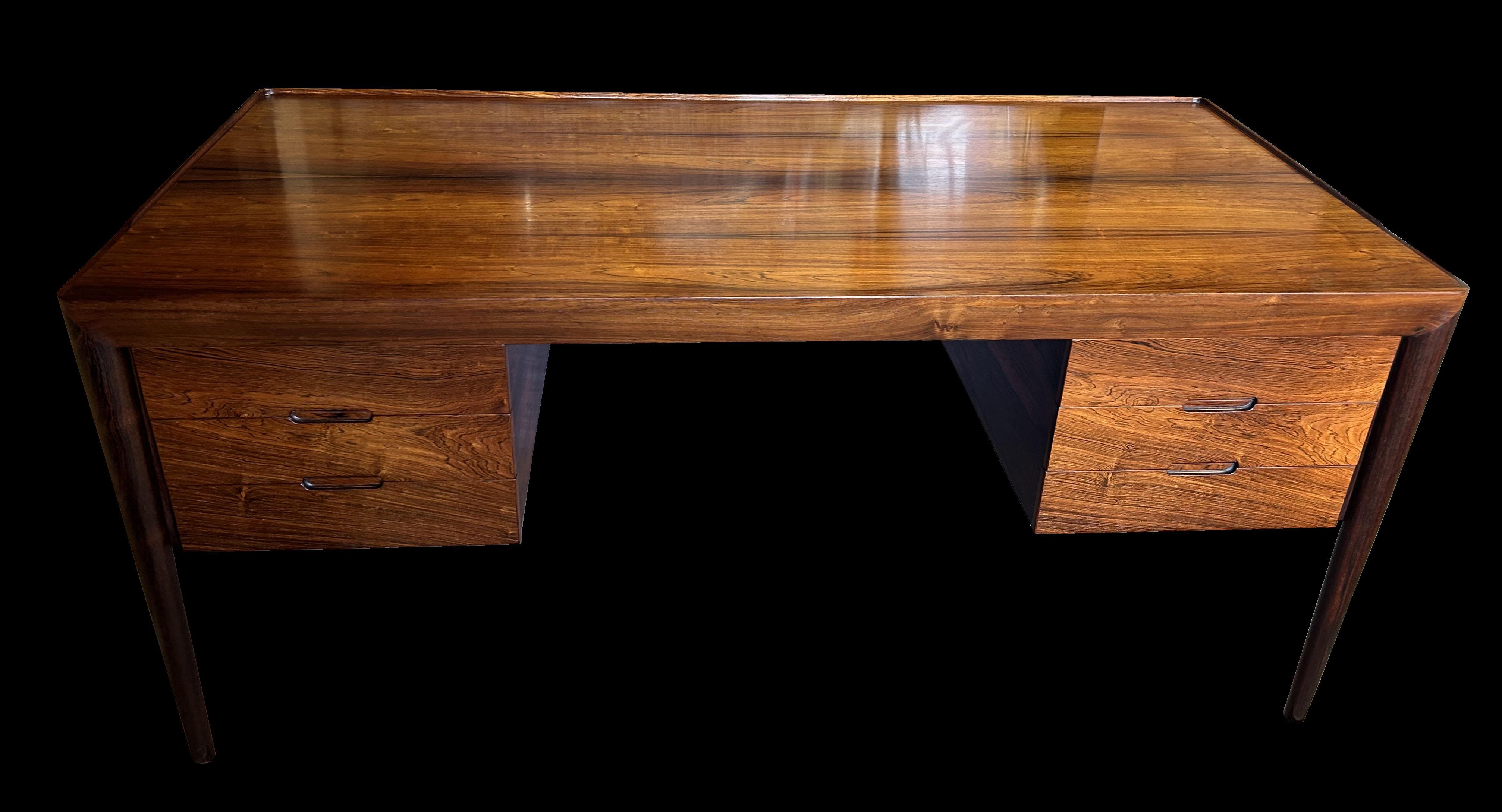 Scandinavian Modern Santos Rosewood Desk by Erik Riisager Hansen for Haslev Mobelsnedkeri For Sale