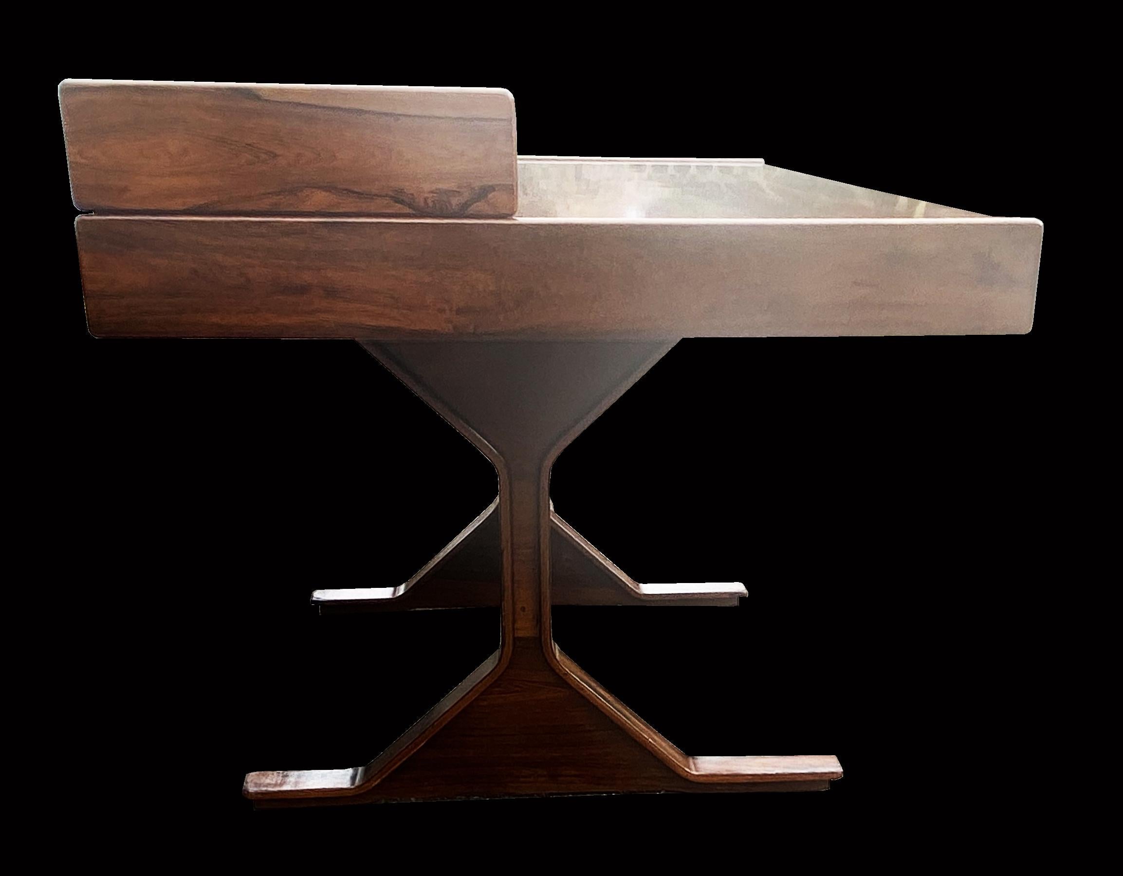 Mid-Century Modern Santos Rosewood Desk by Gianfranco Frattini for Bernini