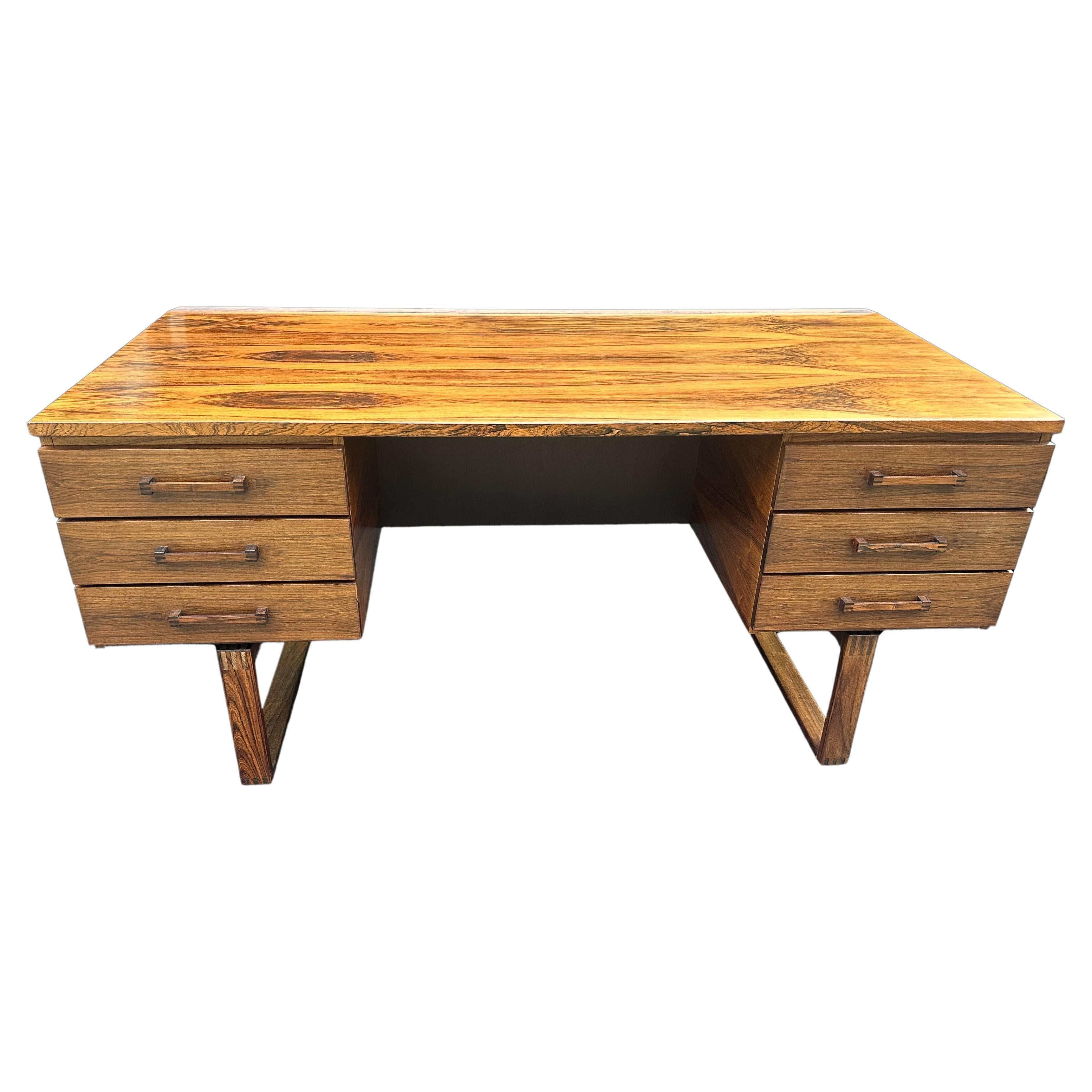 Santos Rosewood Desk by Torben Valeur & Henning Jensen For Sale