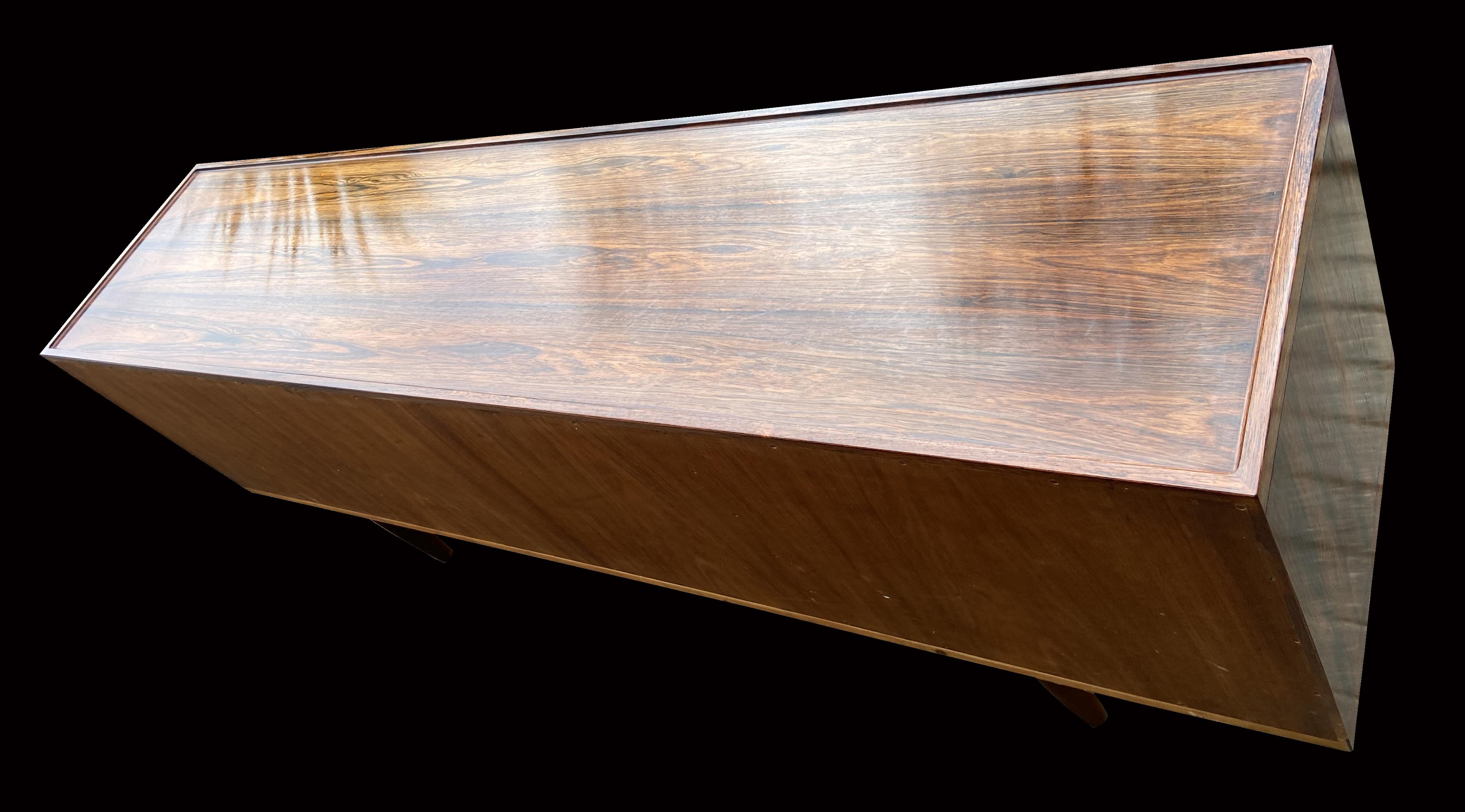 Hardwood Santos Rosewood 'Model 20' Sideboard bt Nierls O Moller for J.L. Mollers