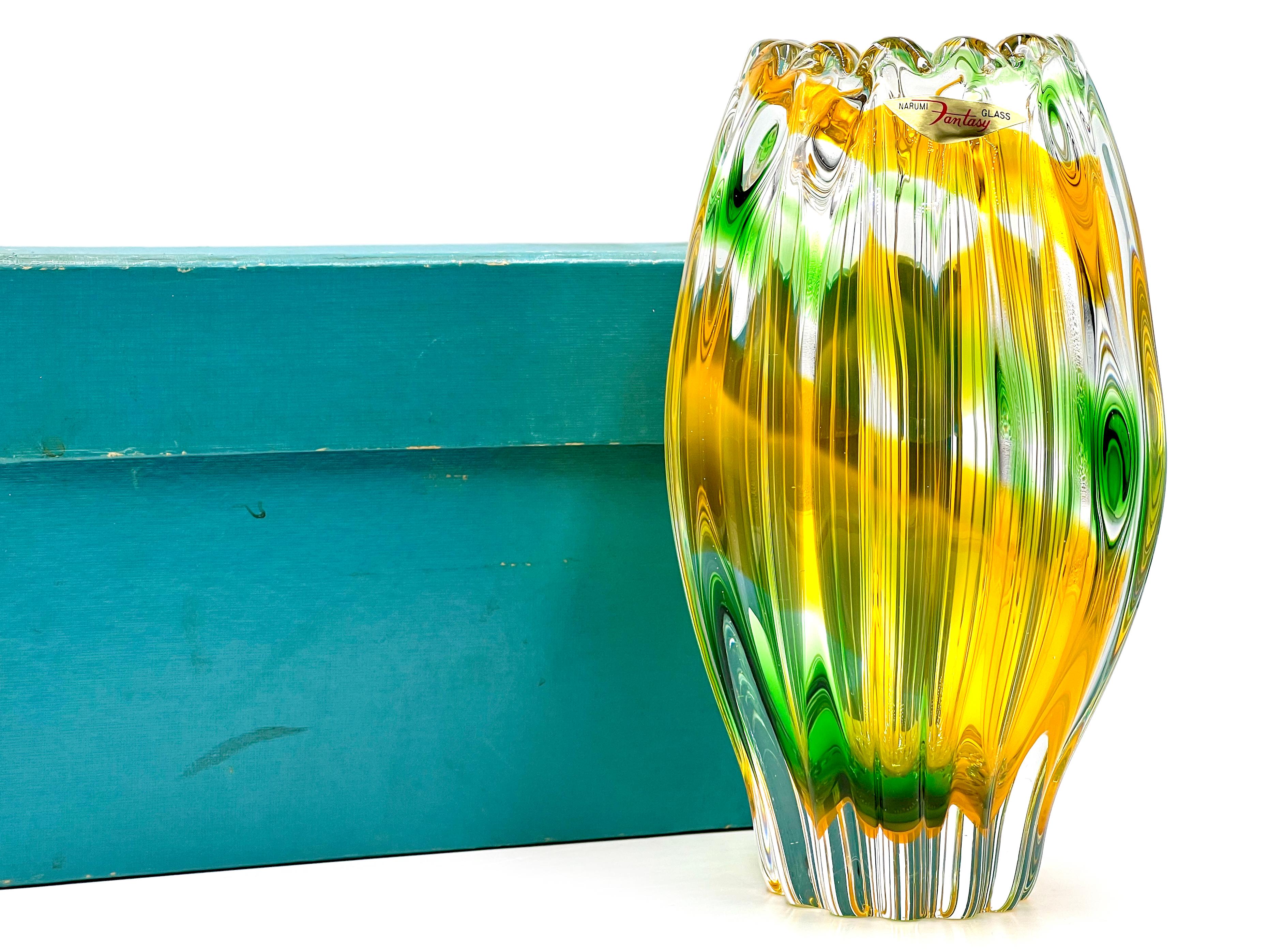 Sanyu Glass (Japón) de su gama Narumi 'Fantasía' - Jarrón de vidrio artístico de 9 en Excelente estado para la venta en NEWTOWN, AU