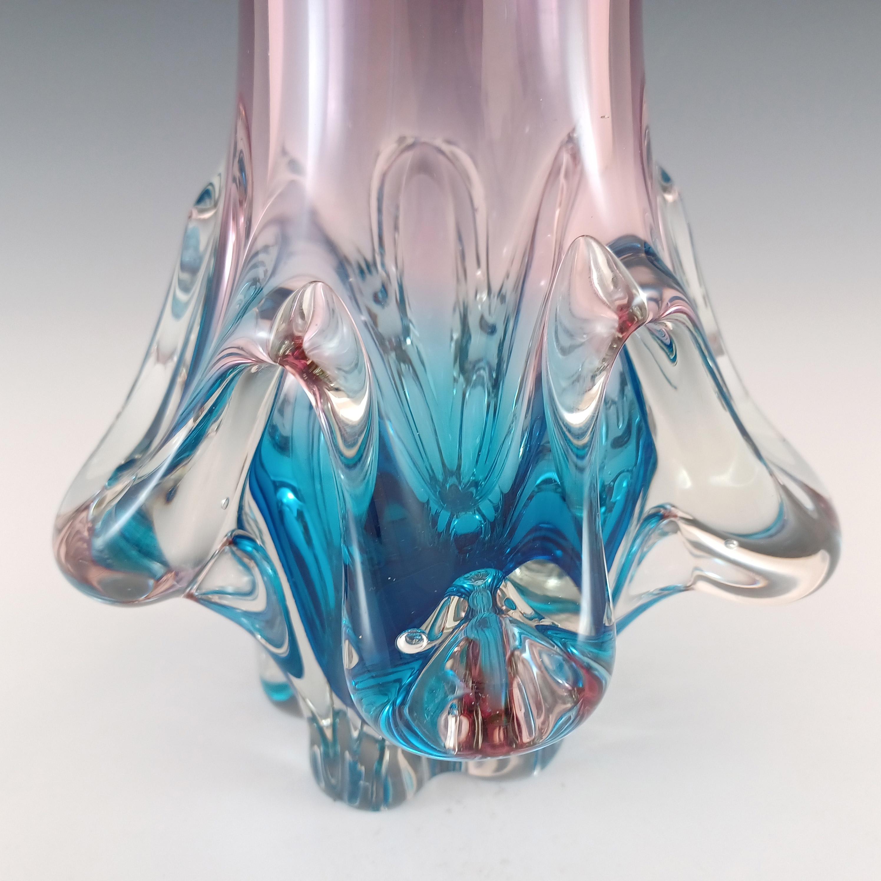 Jarrón Vintage Japonés Sanyu de Cristal Rosa y Azul Hecho a mano en venta