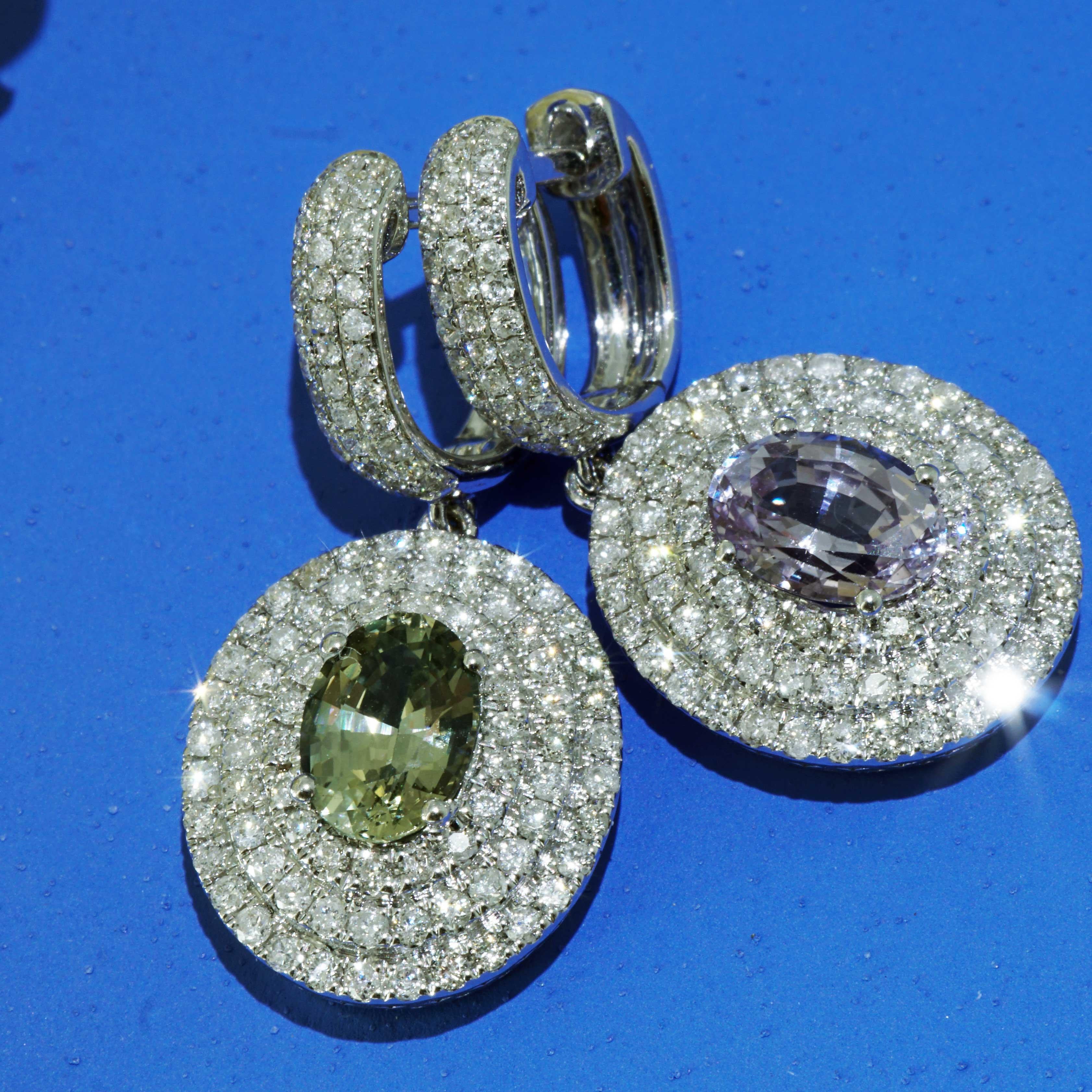 Orecchini Greene & Greene 2,06 ct 1,15 ct lavendel verde Miniera Ilakaka Madagascar in vendita 4