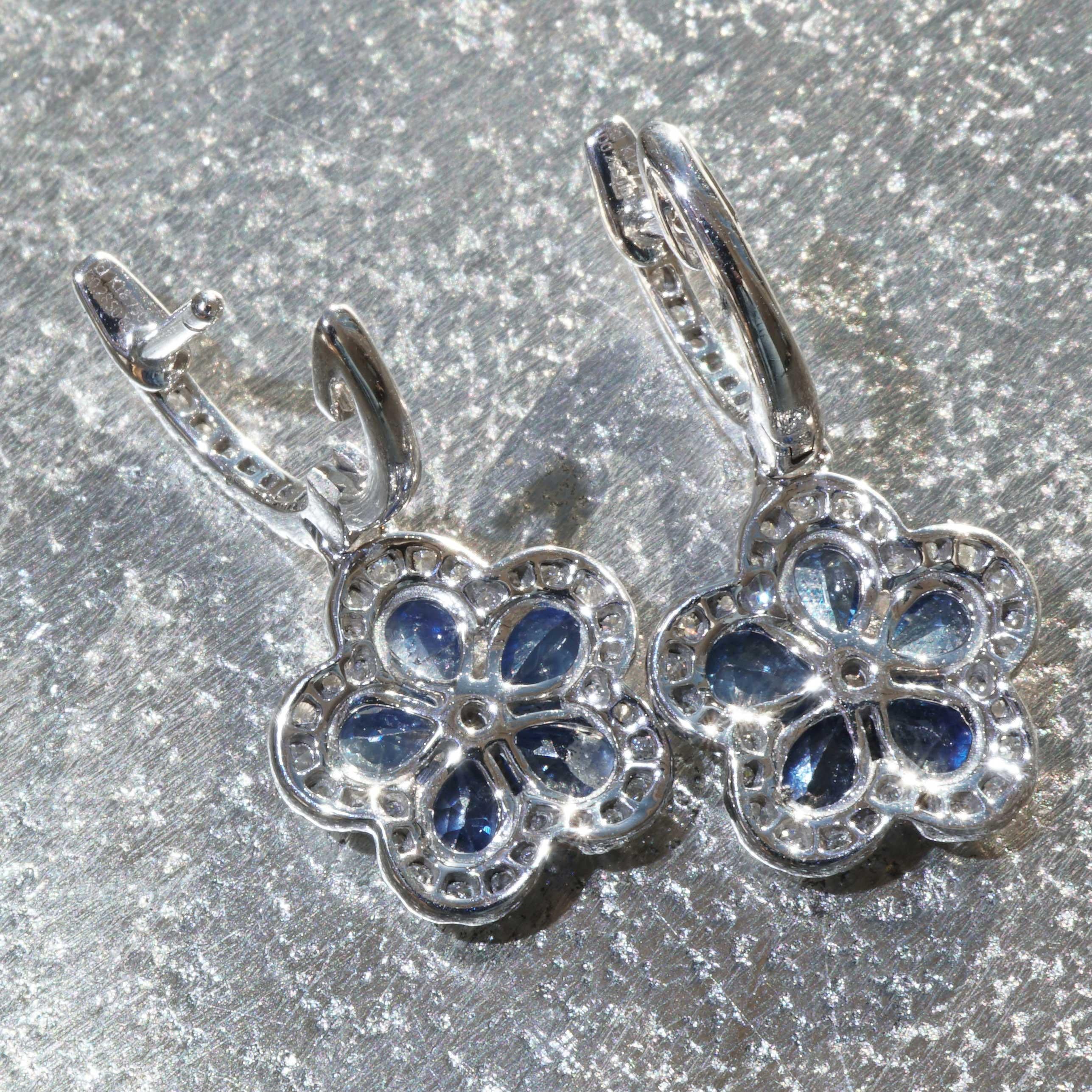 Modern Saphire Brilliant Earrings floral Style 1.20 ct 0.56 ct floral amazing Design  For Sale