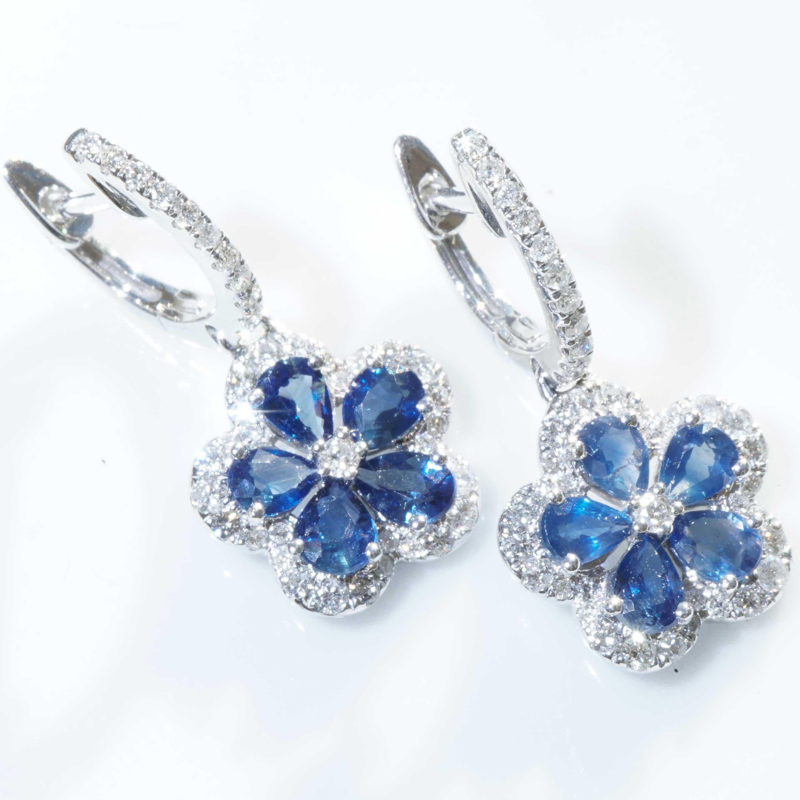 Brilliant Cut Saphire Brilliant Earrings floral Style 1.20 ct 0.56 ct floral amazing Design  For Sale