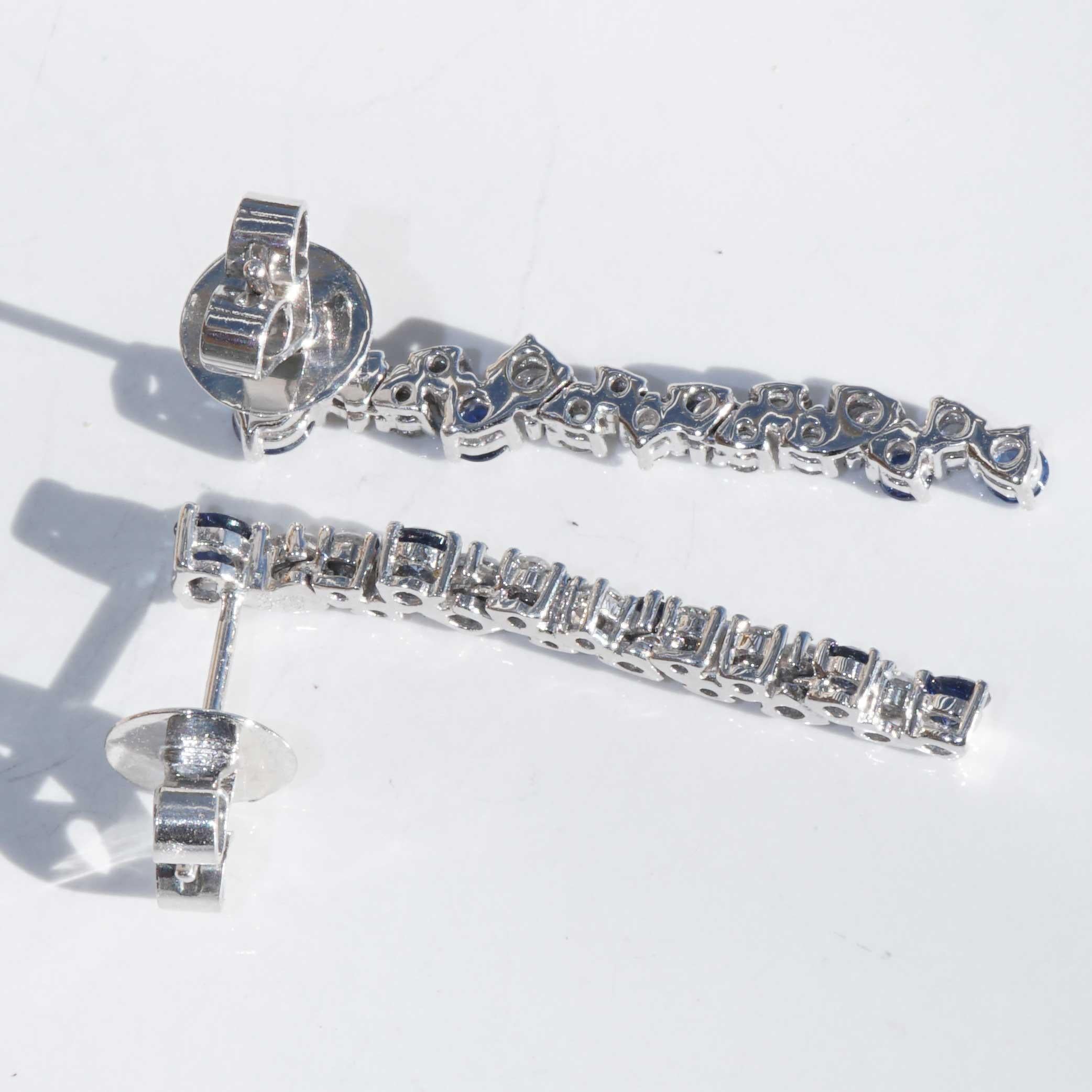 Brilliant Cut Saphire Brilliant Earrings for a glorious Appearance 0.50 ct 0.56 ct 27 x 4 mm
