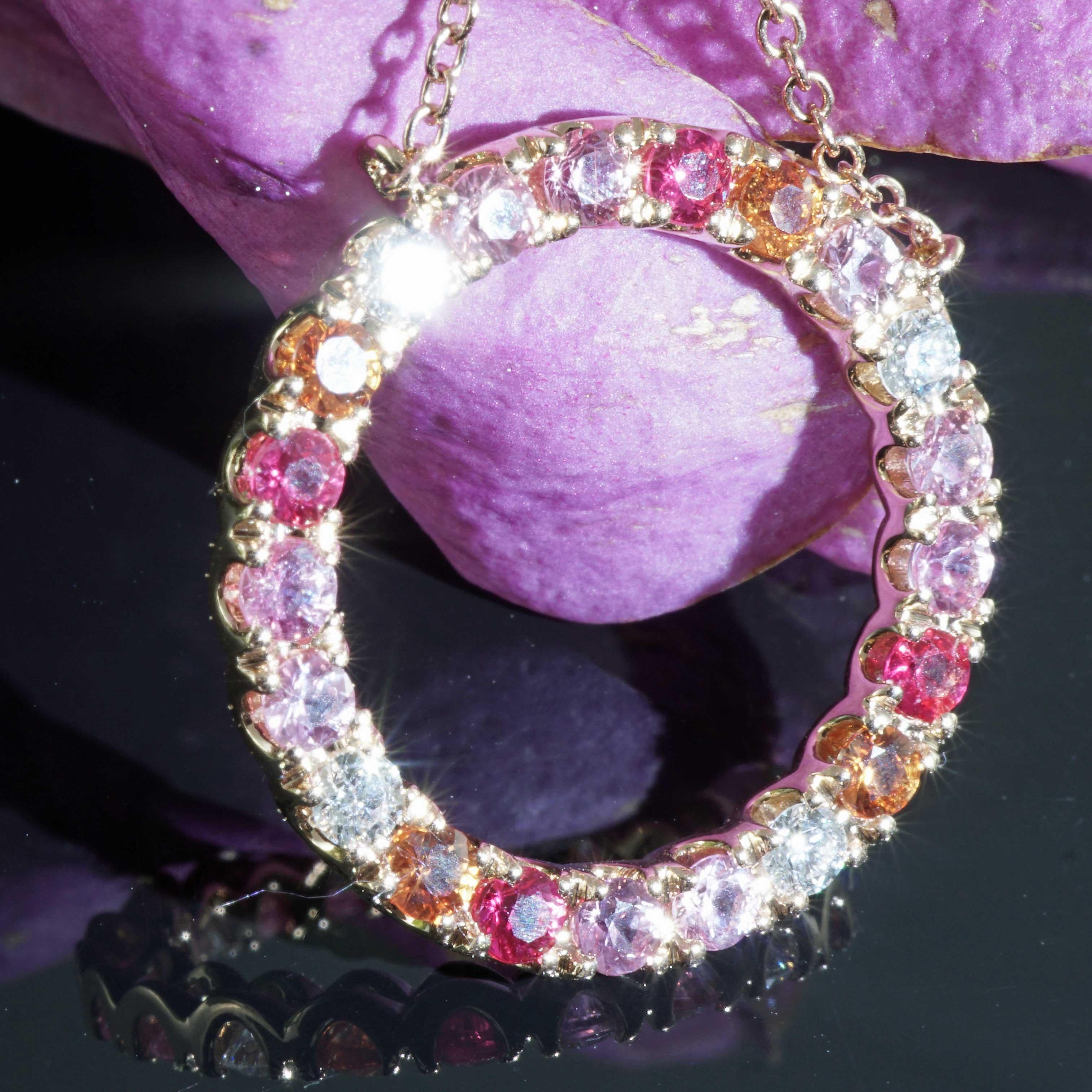 Saphire Brilliant Necklace stunning play of Colors pink orange Saphires 1.21 ct  For Sale 1