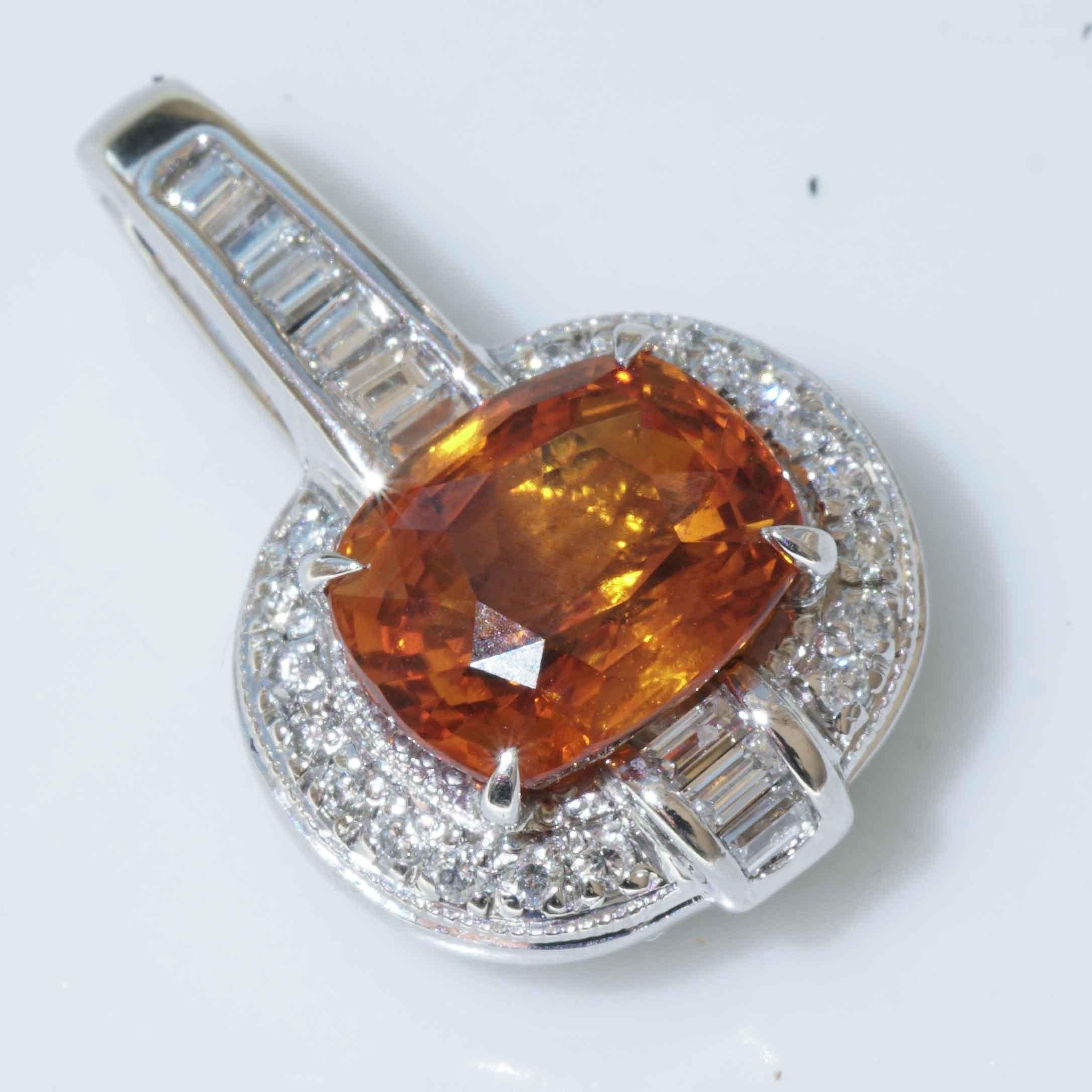 Saphire Brilliante Pendentif Platine lumineuse incroyable Couleur 3.585 ct 1.46 ct en vente 2