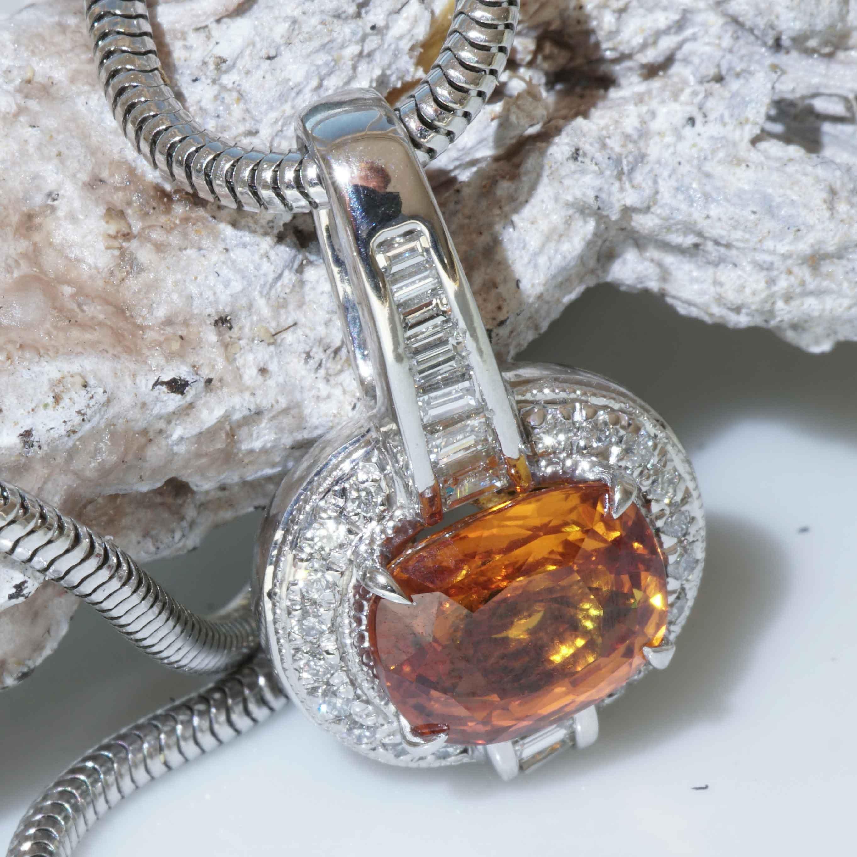 Saphire Brilliante Pendentif Platine lumineuse incroyable Couleur 3.585 ct 1.46 ct en vente 3