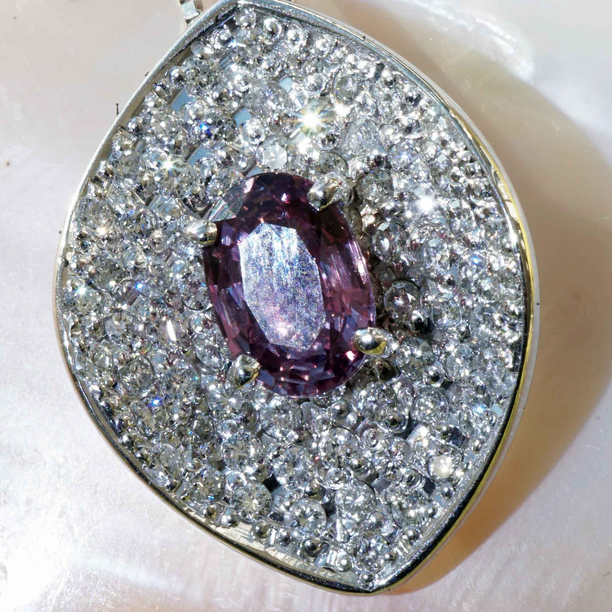 da uomo o donna Ciondolo Brilliante di zaffiro in platino viola purpureo incredibile Colore luminoso in vendita