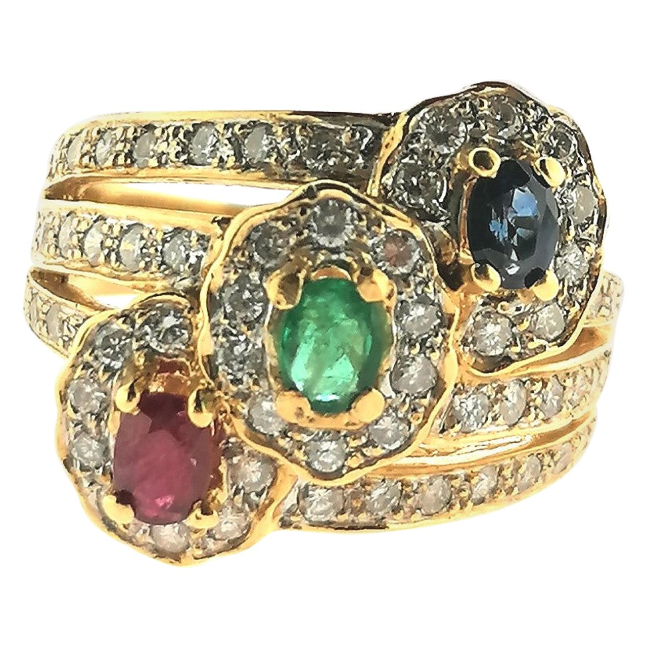 Saphire, Emerald, Ruby and Brilliant Cut Diamonds Yellow 18 Karat Gold Ring For Sale