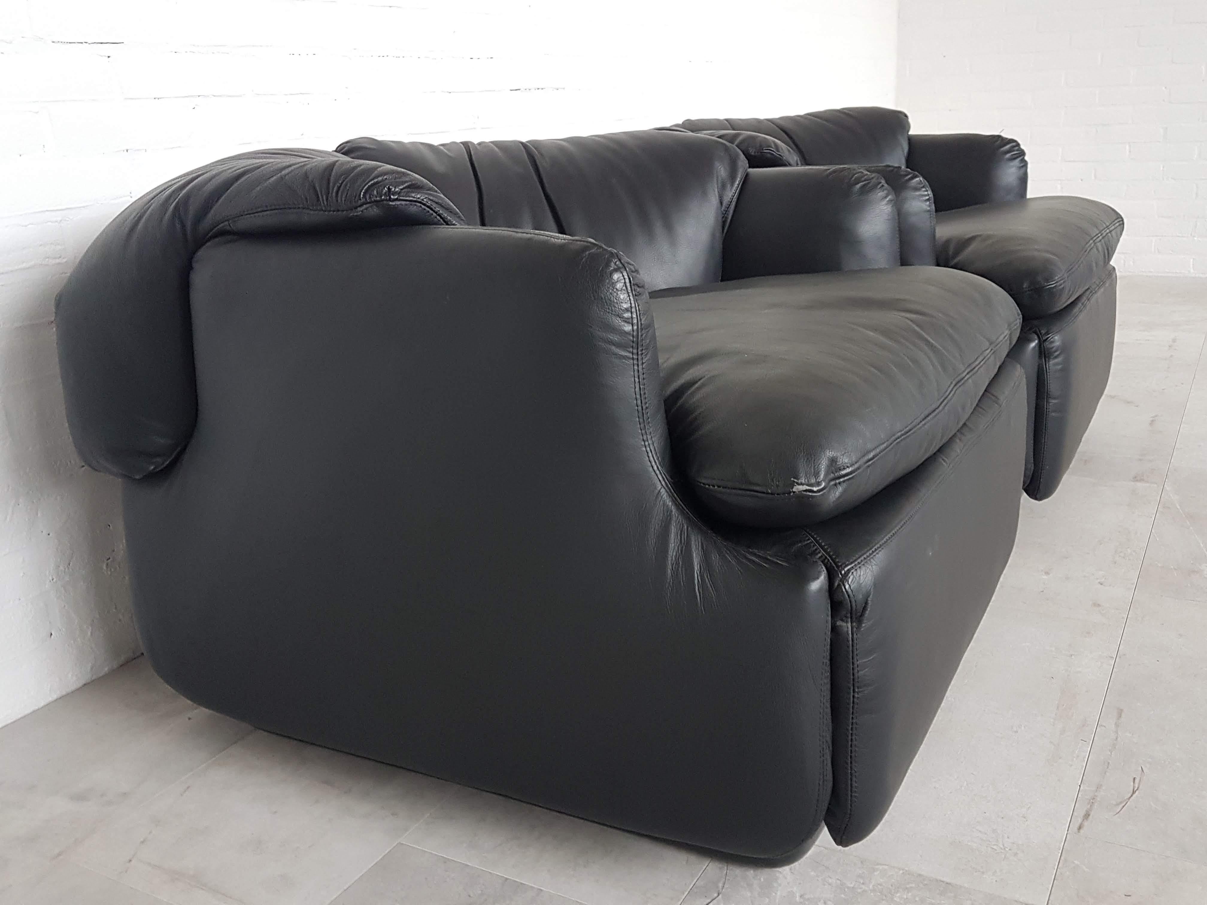 Saporiti Black Leather 'Confidential' Club Chairs by Alberto Rosselli 1