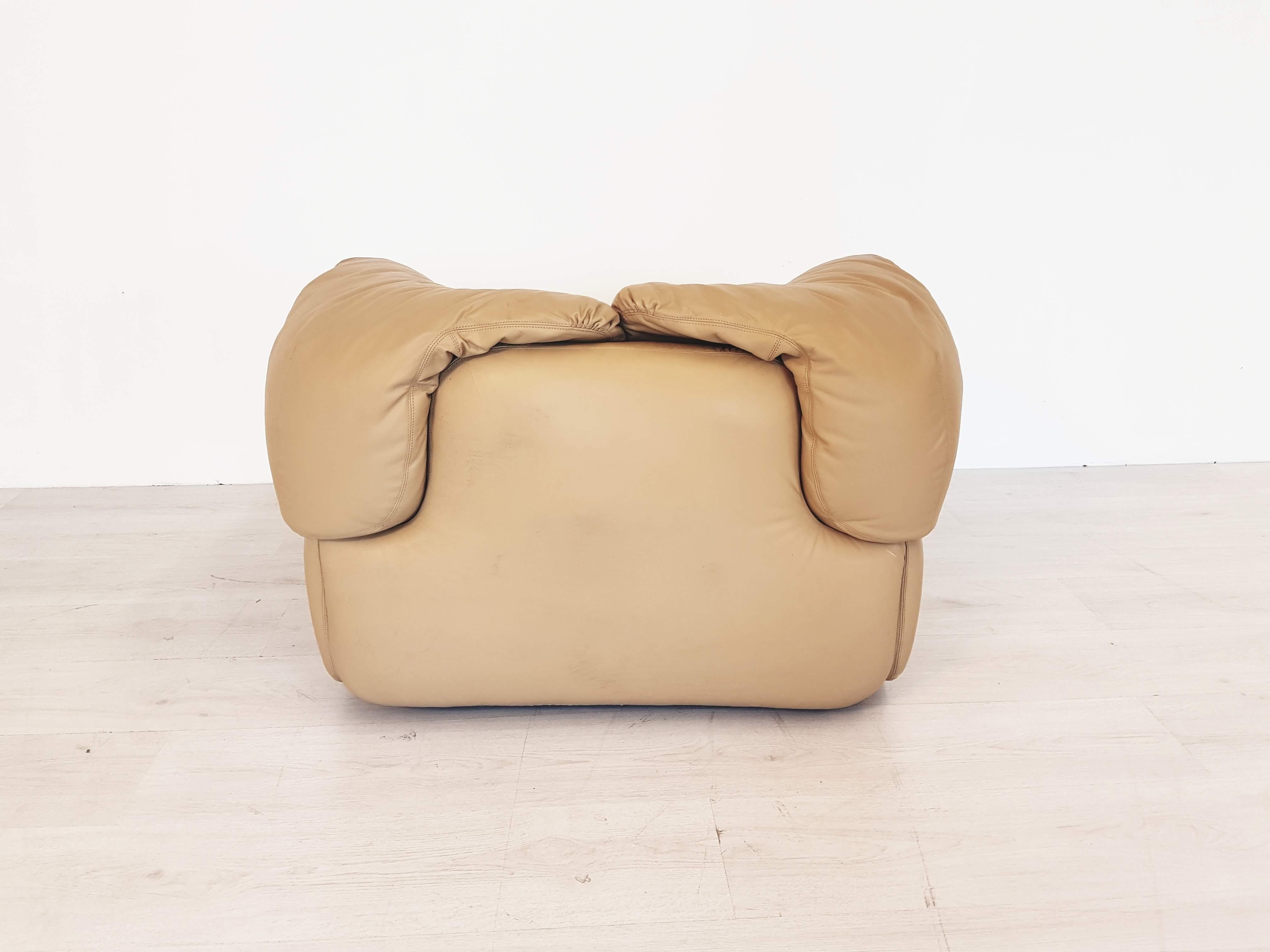 Space Age Saporiti Confidential Camel Leather Club Chair by Alberto Rosselli