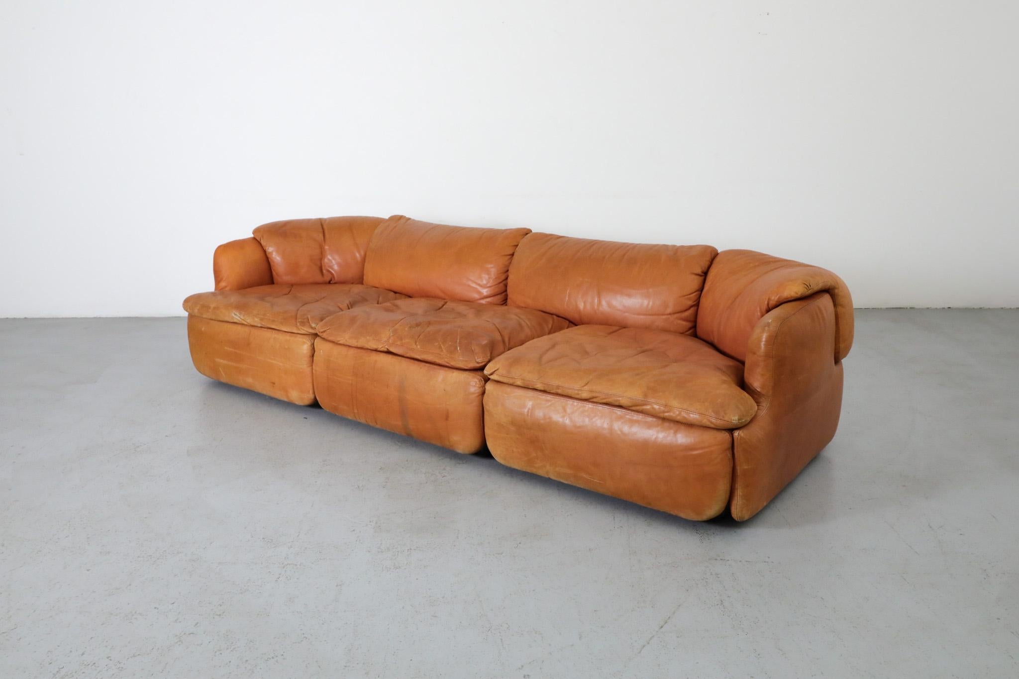 Saporiti 'Confidential' Cognac Leather Sofa by Alberto Rosselli, 1970s 4