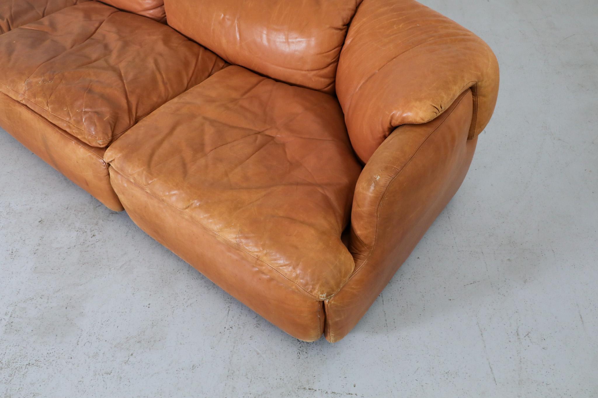 Saporiti 'Confidential' Cognac Leather Sofa by Alberto Rosselli, 1970s 5
