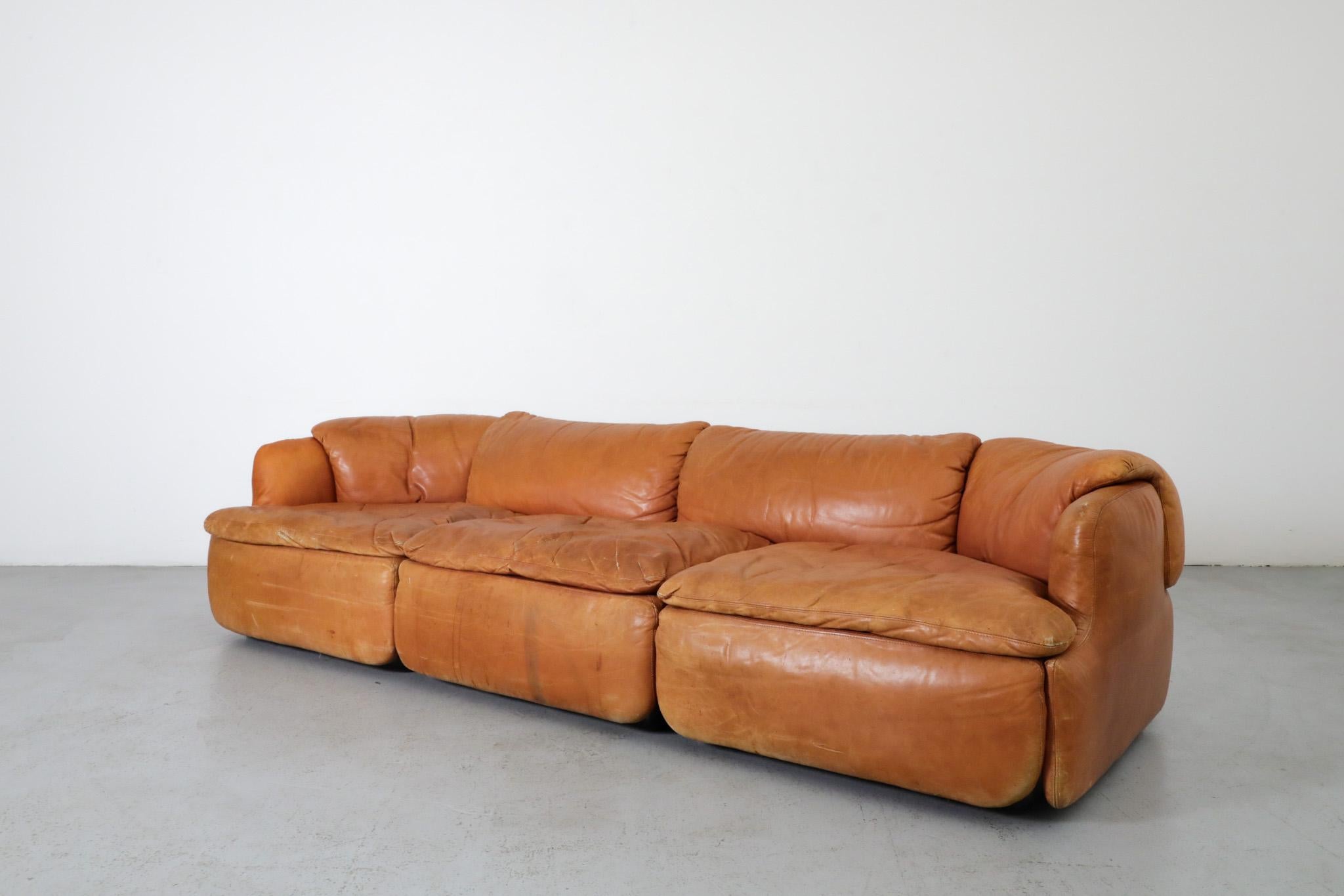 Saporiti 'Confidential' Cognac Leather Sofa by Alberto Rosselli, 1970s 3