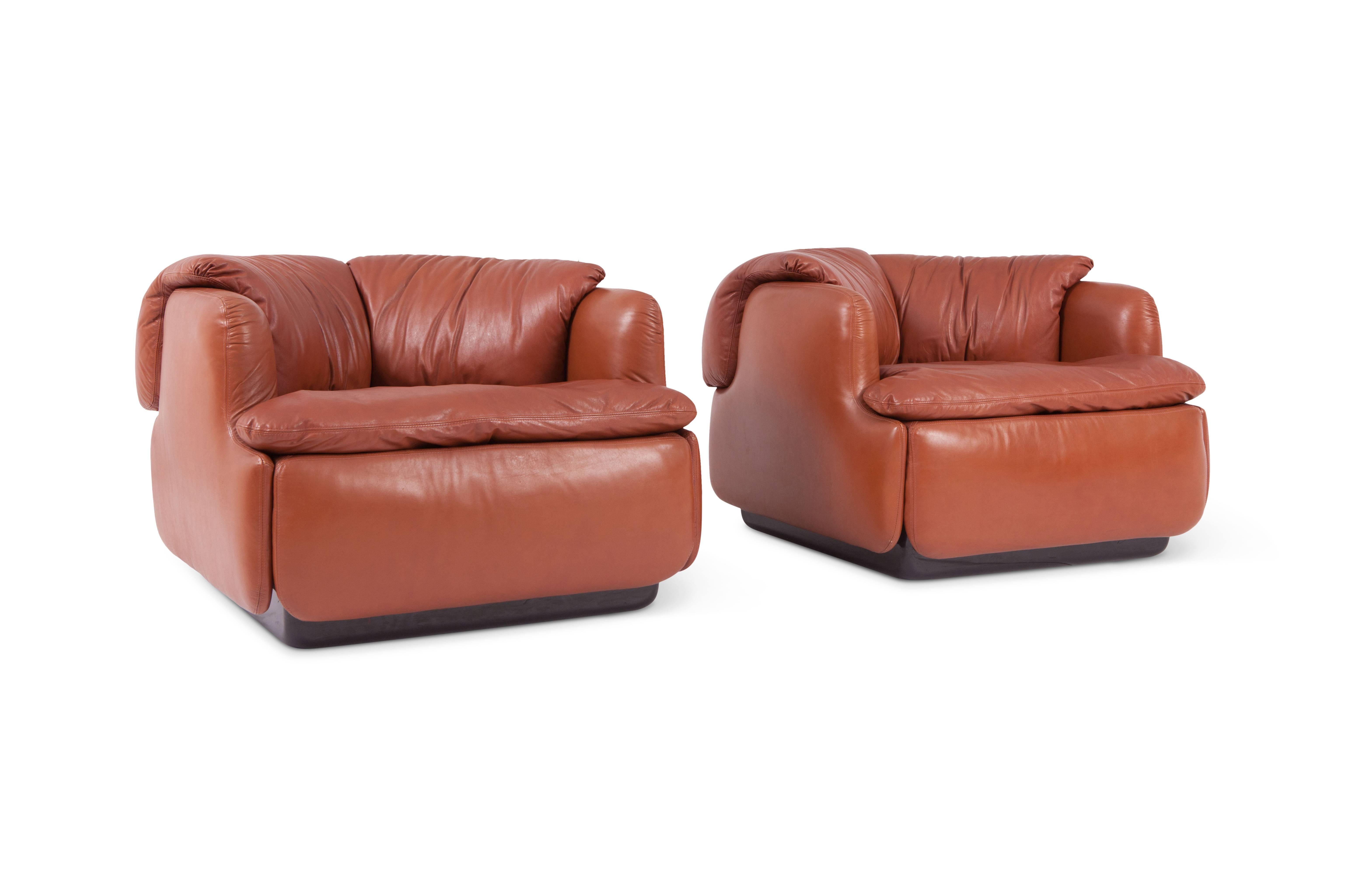 Mid-Century Modern Saporiti “Confidential” Leather Club Chairs by Alberto Rosselli