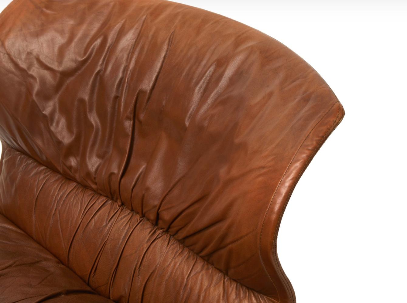 Saporiti armchairs “Vela Bassa” chrome metal leather, 1955, Italy.