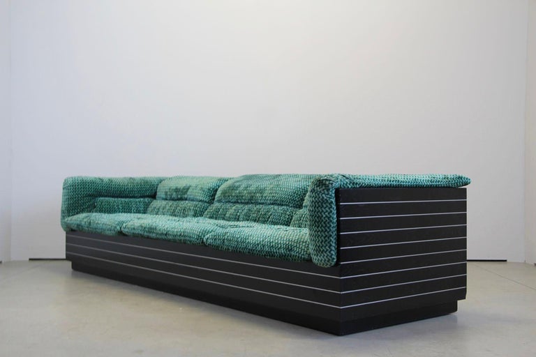 Saporiti Italia Living Room Set Of 2 Sofas And Table 1970s
