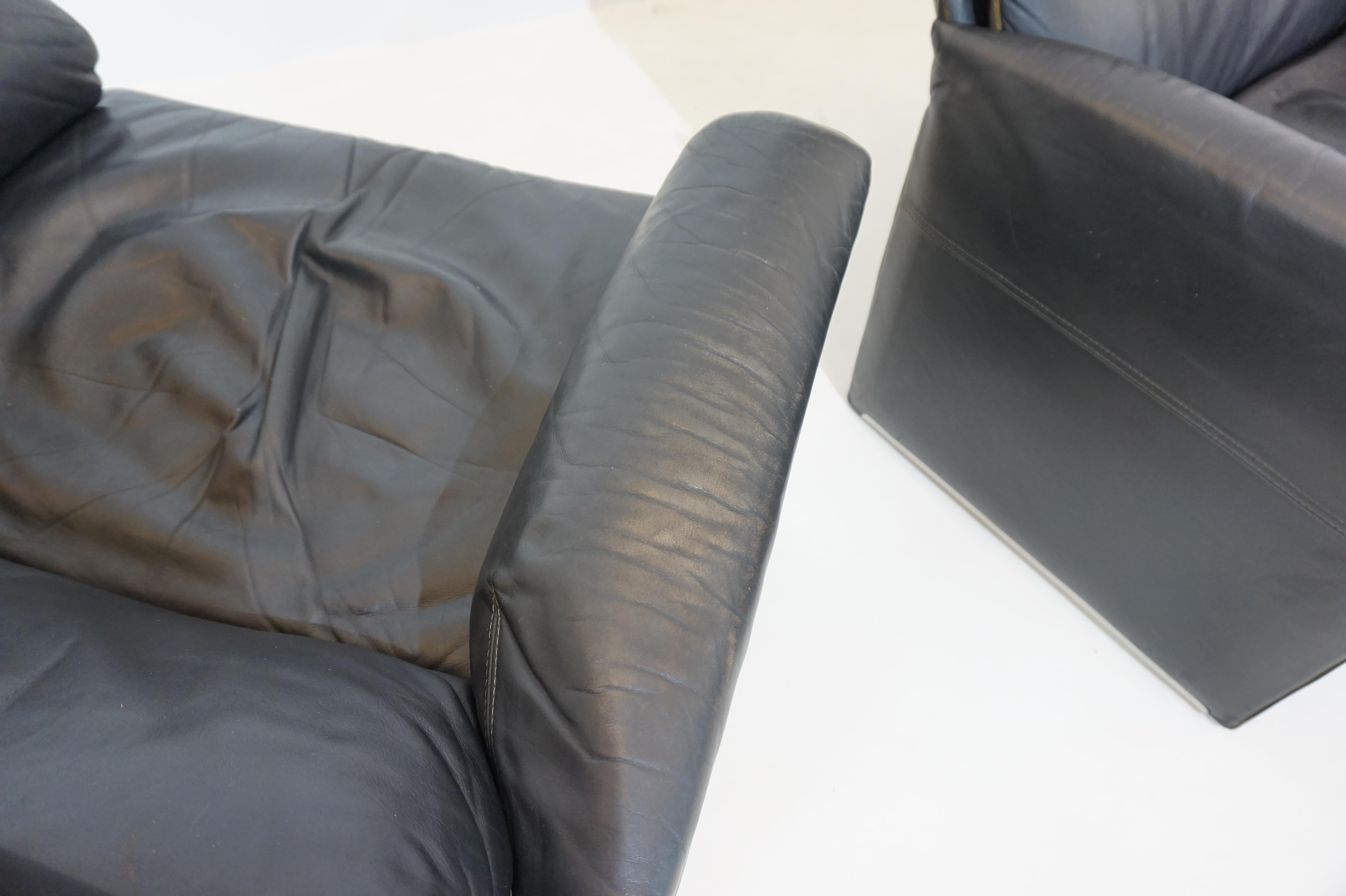Saporiti Italia set de 2 fauteuils en cuir par Giovanni Offredi en vente 7